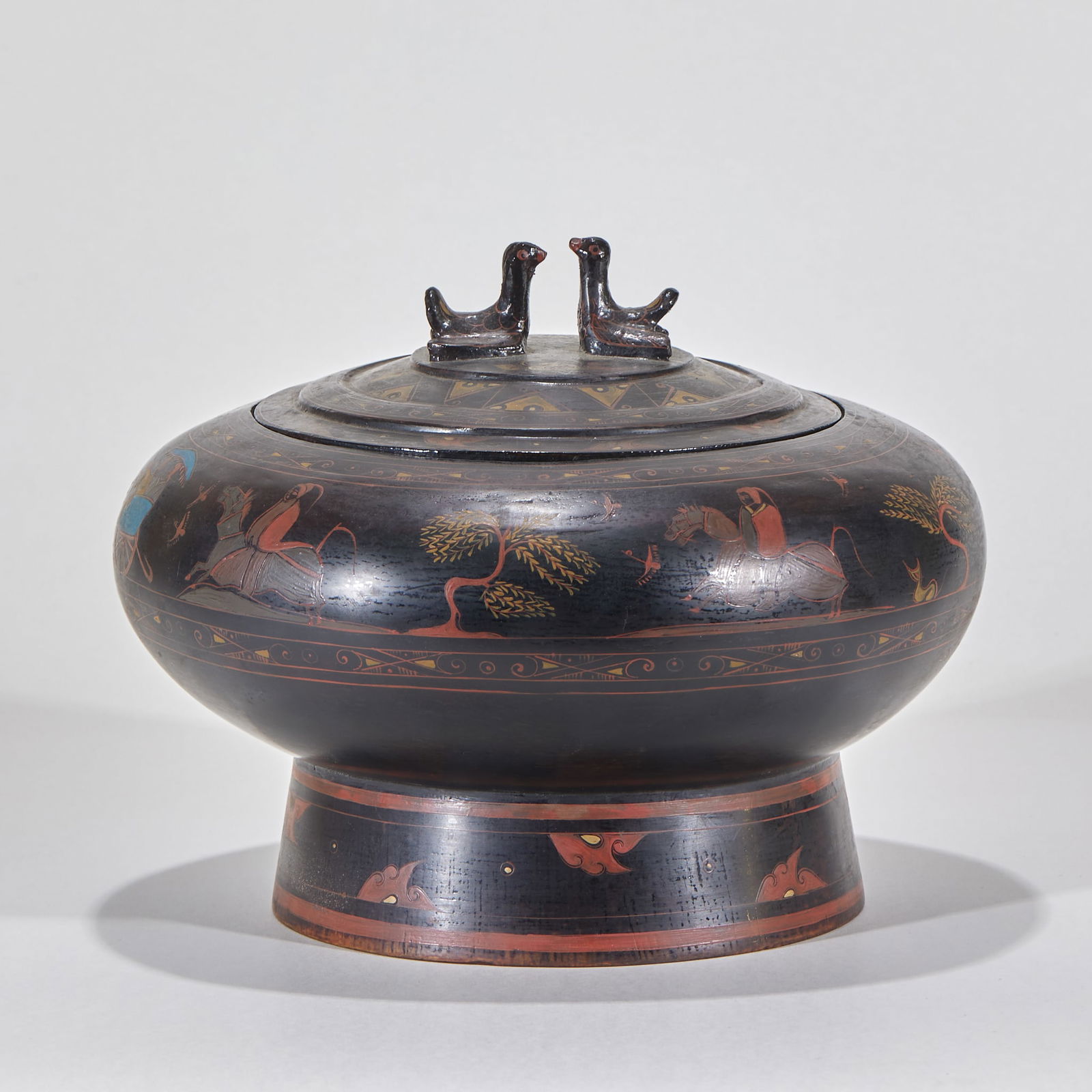 Lacquer Covered Jar with Mandarin Duck and Figure Story Motifs: Lacquerware Mandarin Duck and Figure Story Pattern Lidded Jar, height 19cm, diameter 24cm, wood-body lacquerware with black, red and gold painting. The jar body is painted with scenes of noble hunting