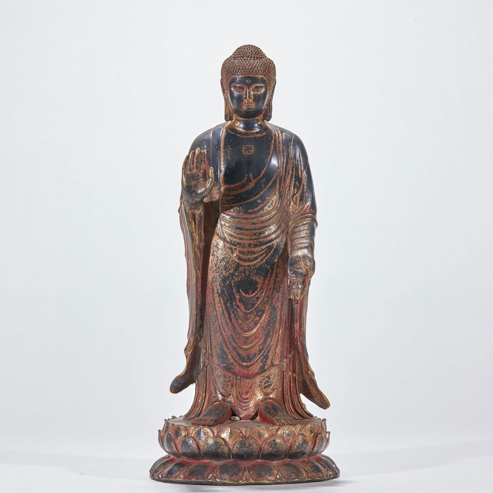 Gilt Bronze Sakyamuni Buddha Statue, Made in the Qianlong Reign (1 of 8)