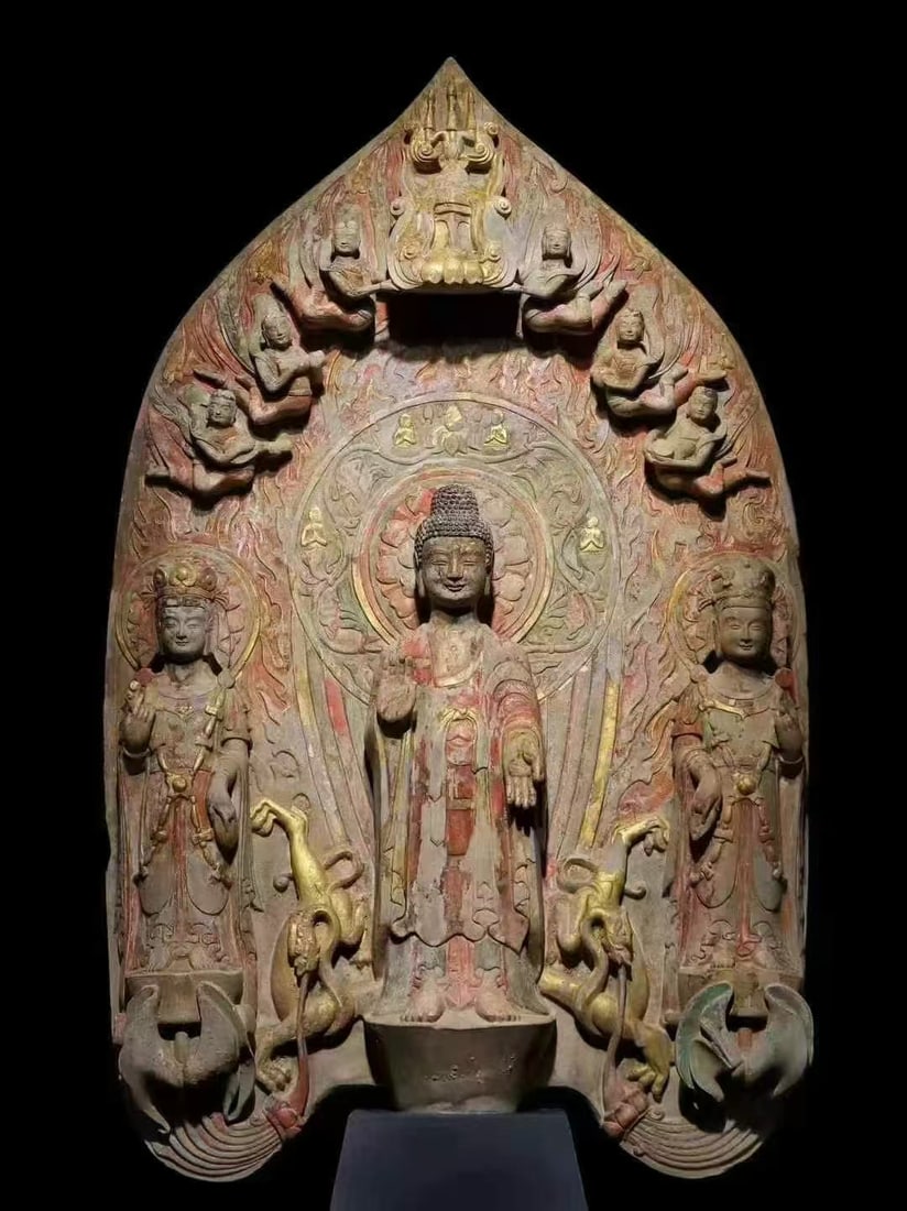 Three Buddha statues with stone carving back screen, Northern Wei Dynasty: Northern Wei Dynasty, Stone Carved Triad Statue with a Back Screen, H: 134cm, W: 68cm, T: 33cm. Unearthed from a Buddhist temple site of the Northern Wei Dynasty and later collected privately, it is