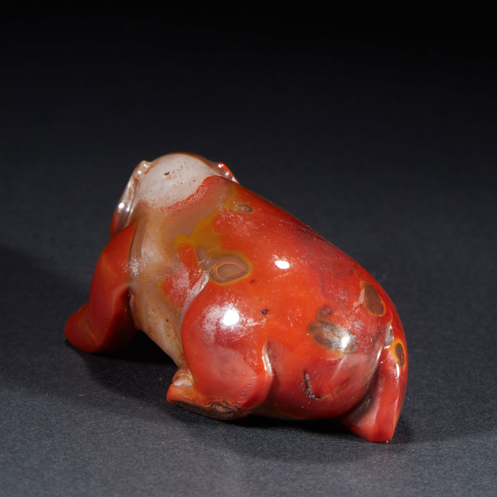 Jade beast ornament, agate - 4