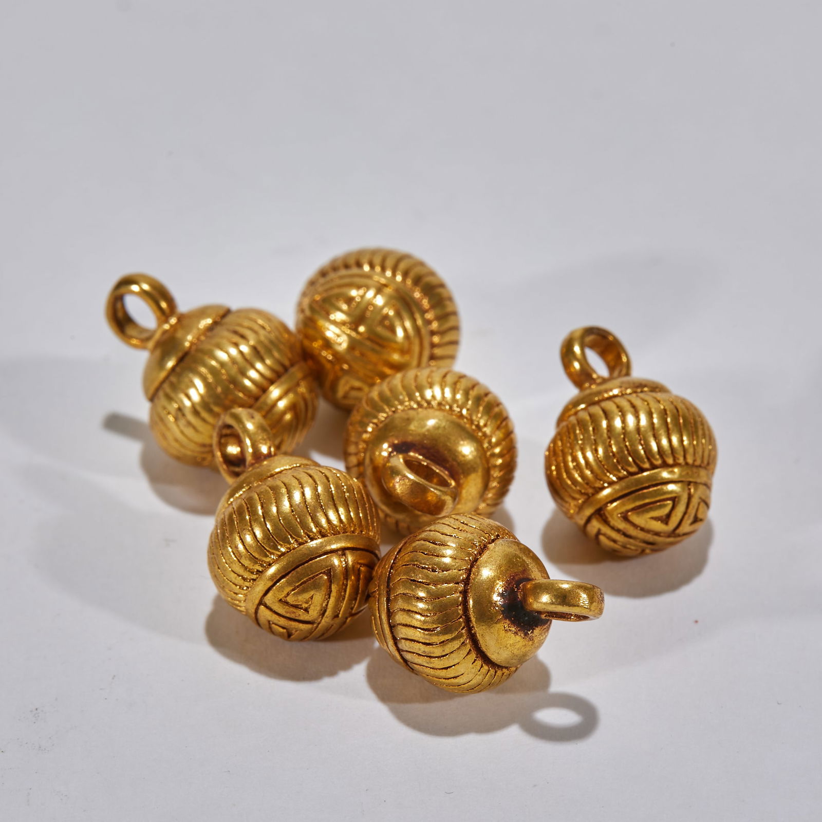 Pendant with the Character "Fu" (Fortune): Length 1.7cm, Width 1.2cm, Weight 41g, Made by folk silver buildings or the Imperial Workshop of the Qing Dynasty, it was a blessing accessory for the folk or imperial court in the Qing Dynasty. Adopt