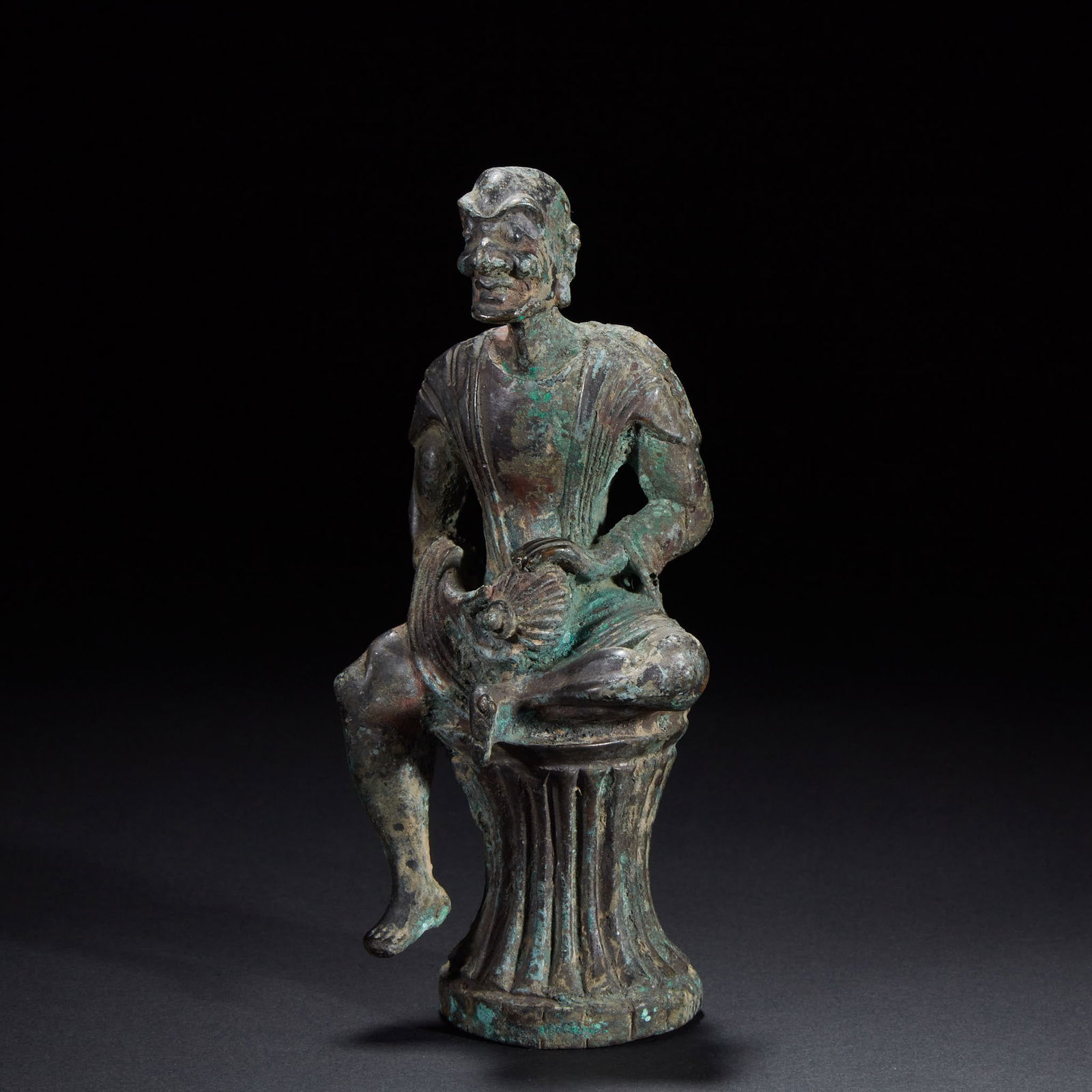 Bronze Arhat, Pre-Ming Dynasty: Bronze Arhat, before the Ming Dynasty, 18cm in height, 7.5cm in length and 866g in weight, unearthed from the ruins of Buddhist monasteries from the Tang Dynasty to the Song Dynasty and later