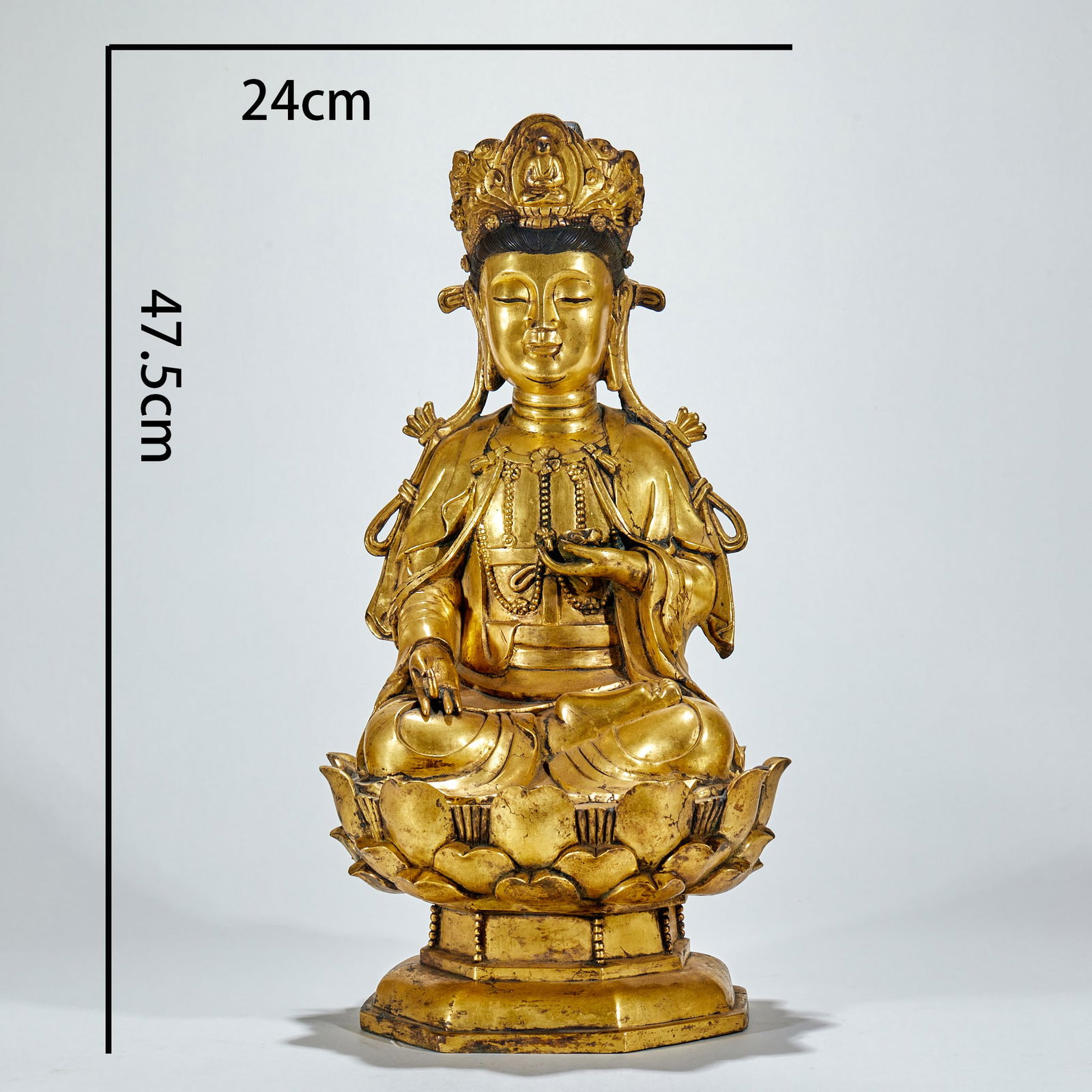Seated Guanyin Buddha Statue, Bronze with Gold Gilding: Gilt-Bronze Seated Statue of Guanyin, 47.5cm in height and 24cm in diameter.