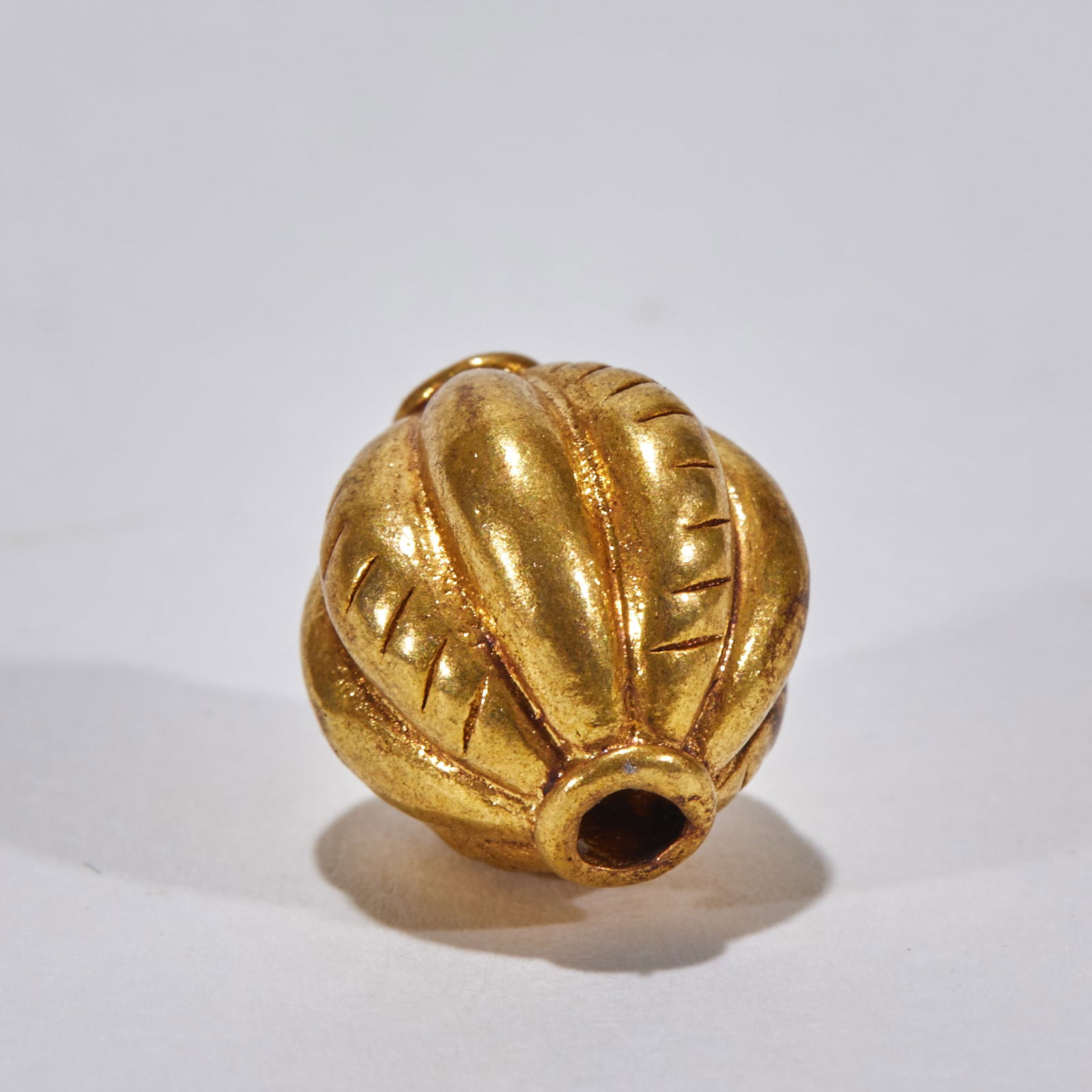 Melon-ribbed Spacer Bead - 5