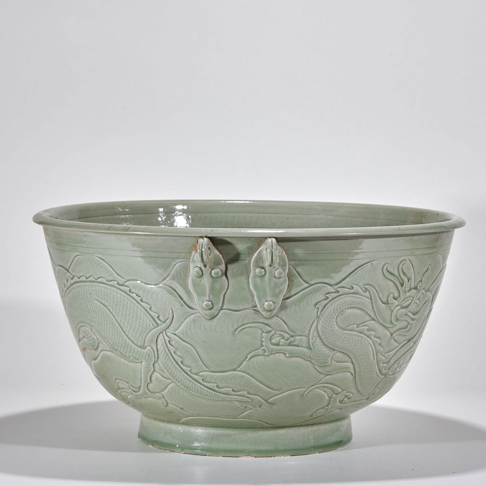 Yue Kiln Basin with Dragon Pattern - 5