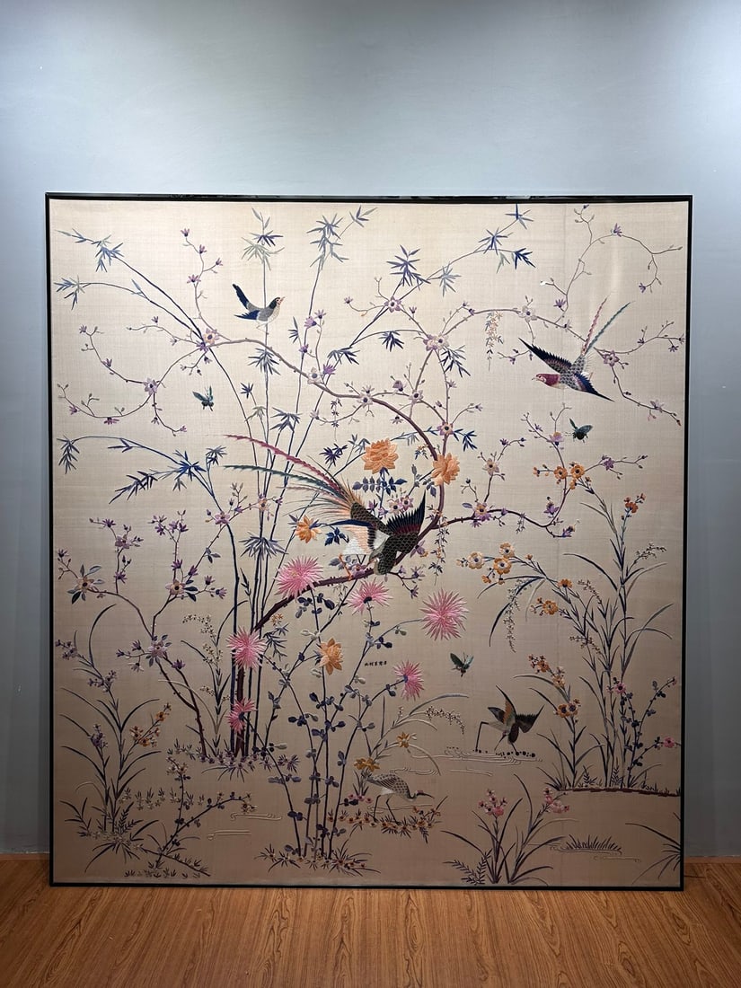 Large-Scale Guangdong Embroidery Bright Future Ahead (1 of 9)