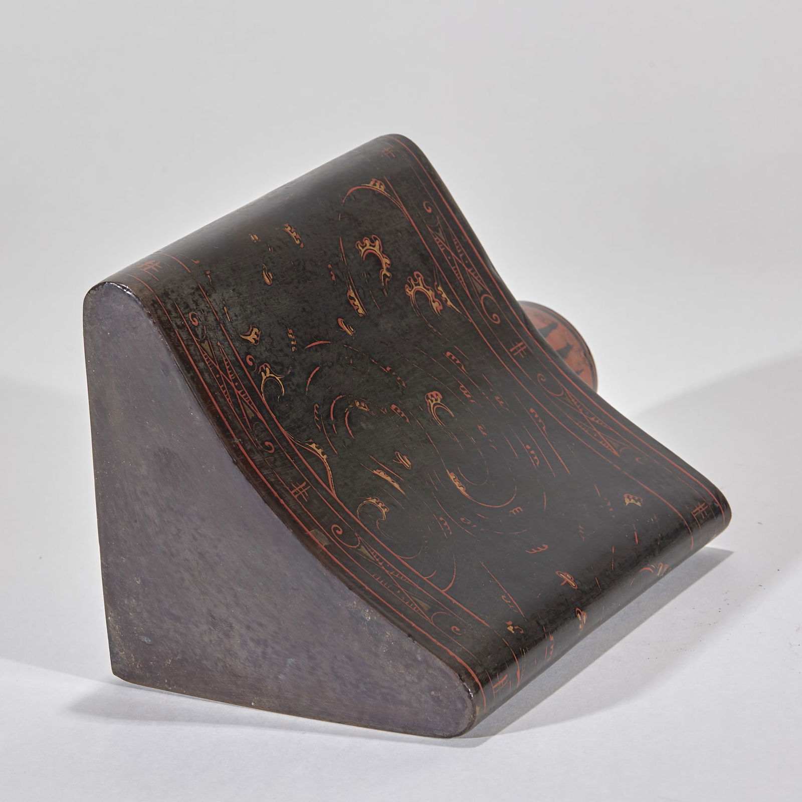 Lacquer Wine Pot with Sea Wave Pattern - 7