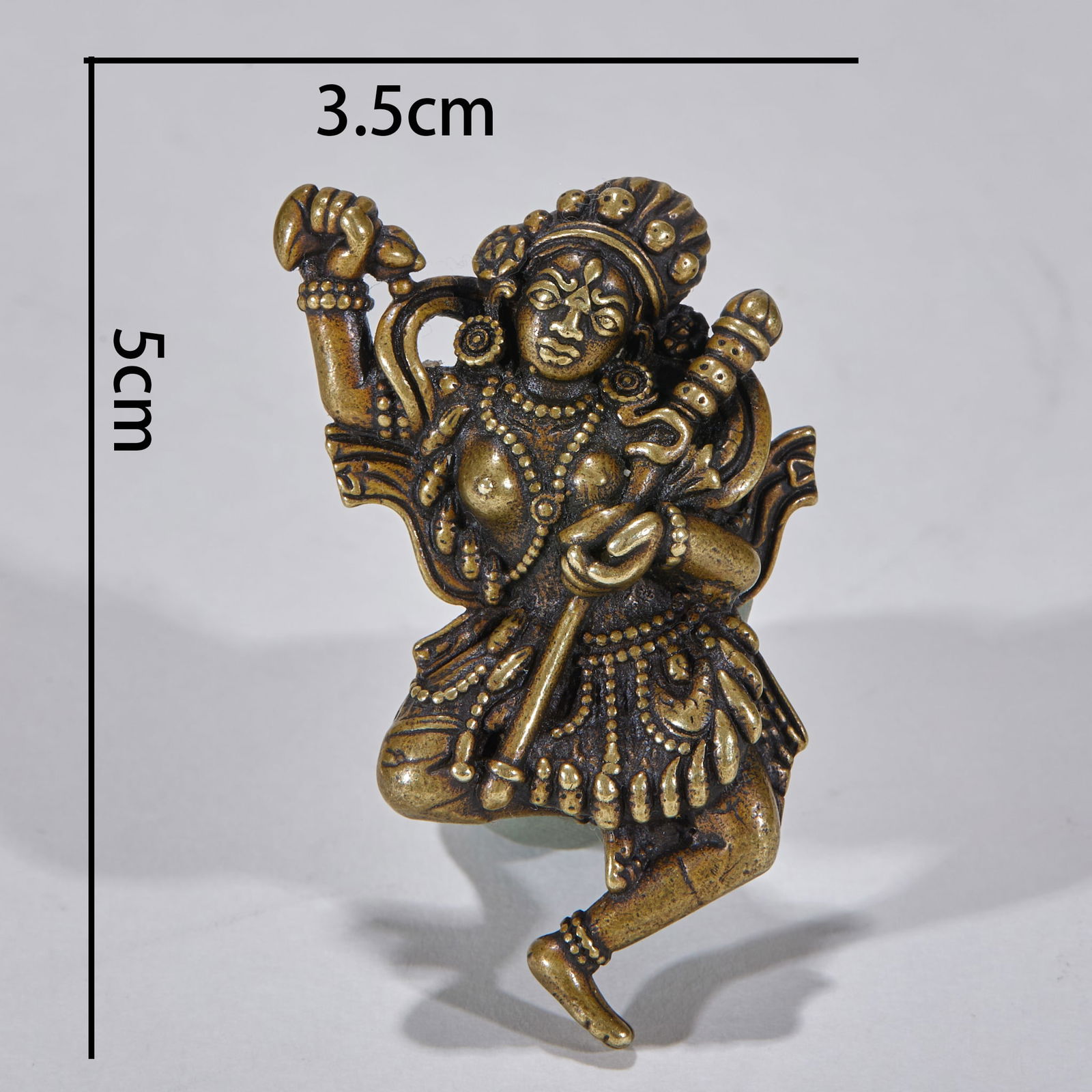 Alloy Bronze Small Dakini Buddha Statue: Alloy Copper Dakini Cun Fo (Small Buddha Statue), height 5 cm, length 3.5 cm, width 1.2 cm, weight 39 g. A small Tibetan Buddhist temple enshrined statue of the Qing Dynasty. Alloy copper (Lima