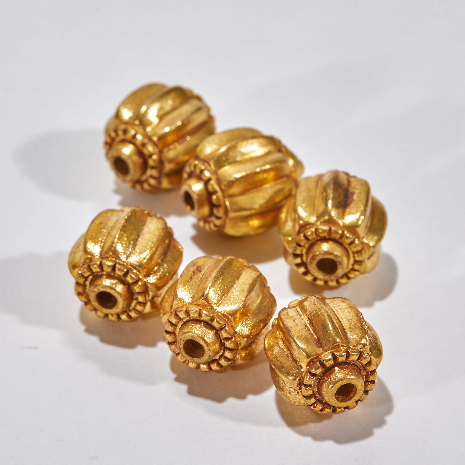 Spacer Bead: Separator Bead Diameter: 1.1cm, Weight: 29g