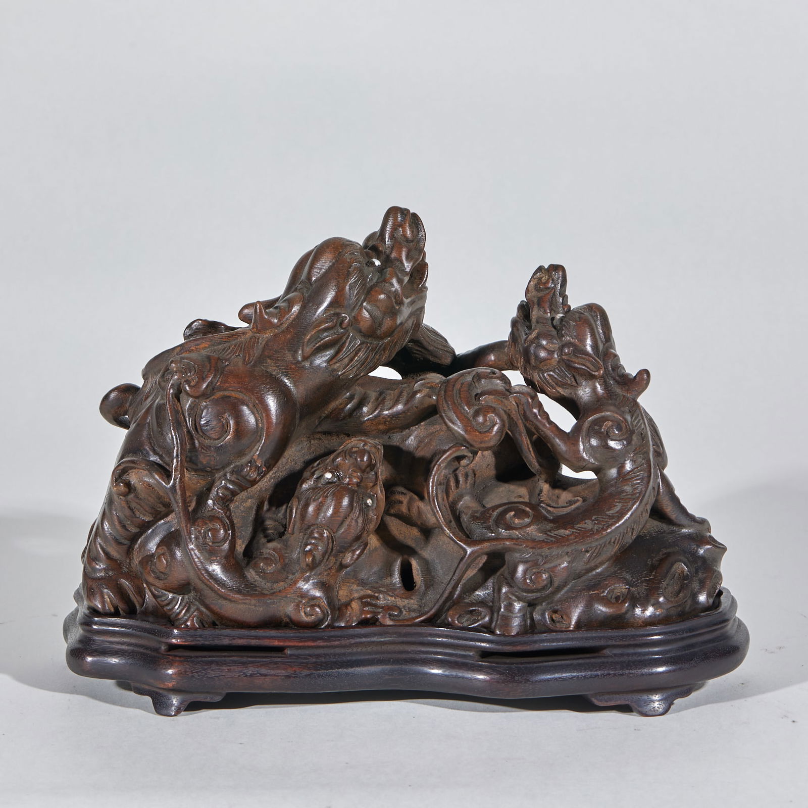 Eaglewood Chi-Dragon Ornament (1 of 7)