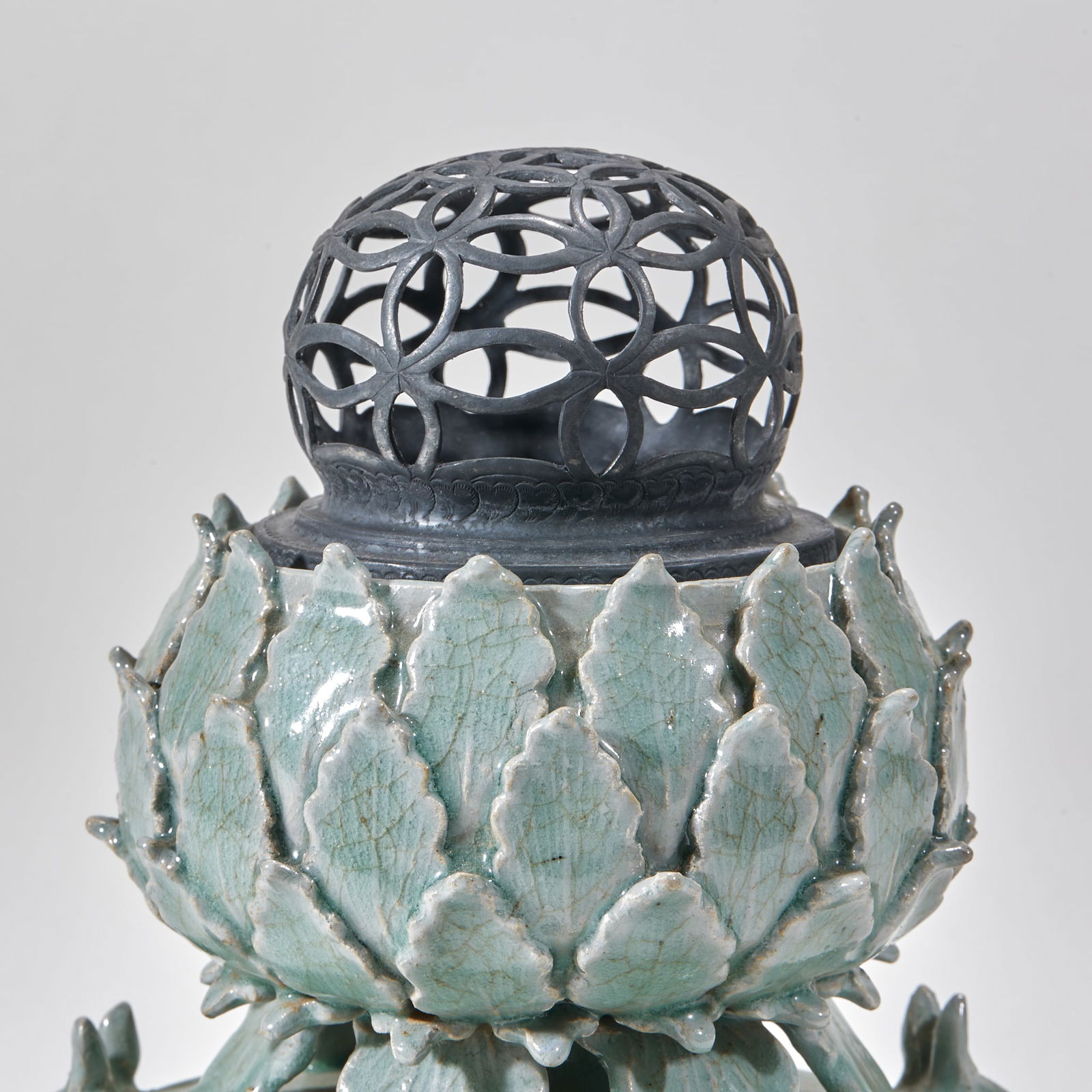 Koryo Celadon Rabbit Censer - 2