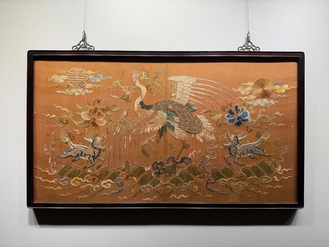 Early Qing Dynasty: Su Embroidery of a First-Rank Red-crowned Crane (1 of 6)