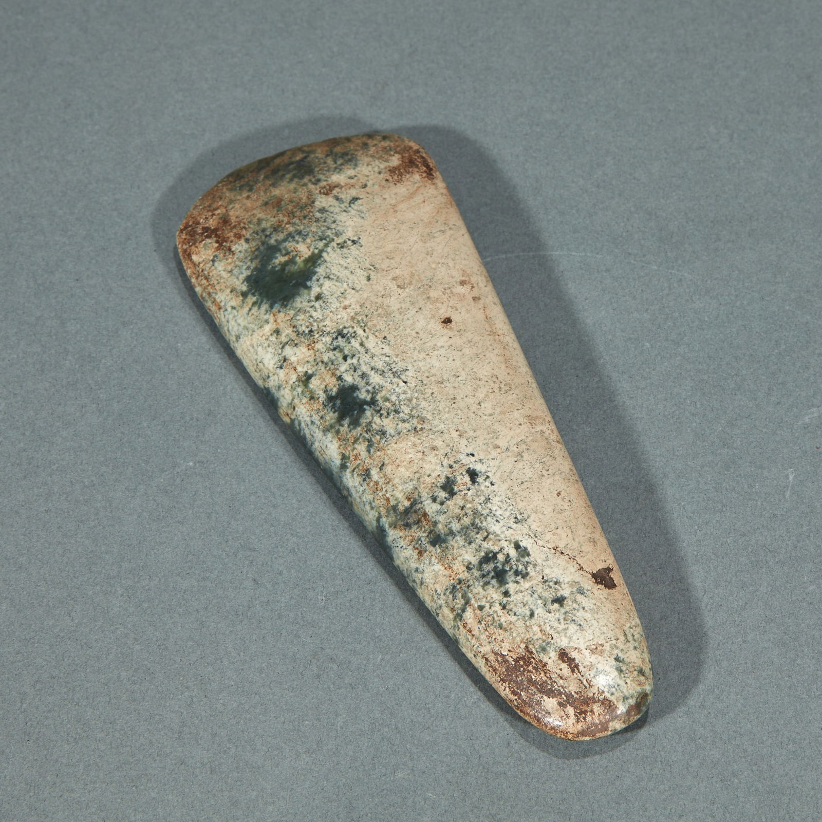 Jade Axe, Hongshan Culture: Hongshan Culture Jade Axe, 17cm long, 6cm wide, 320g