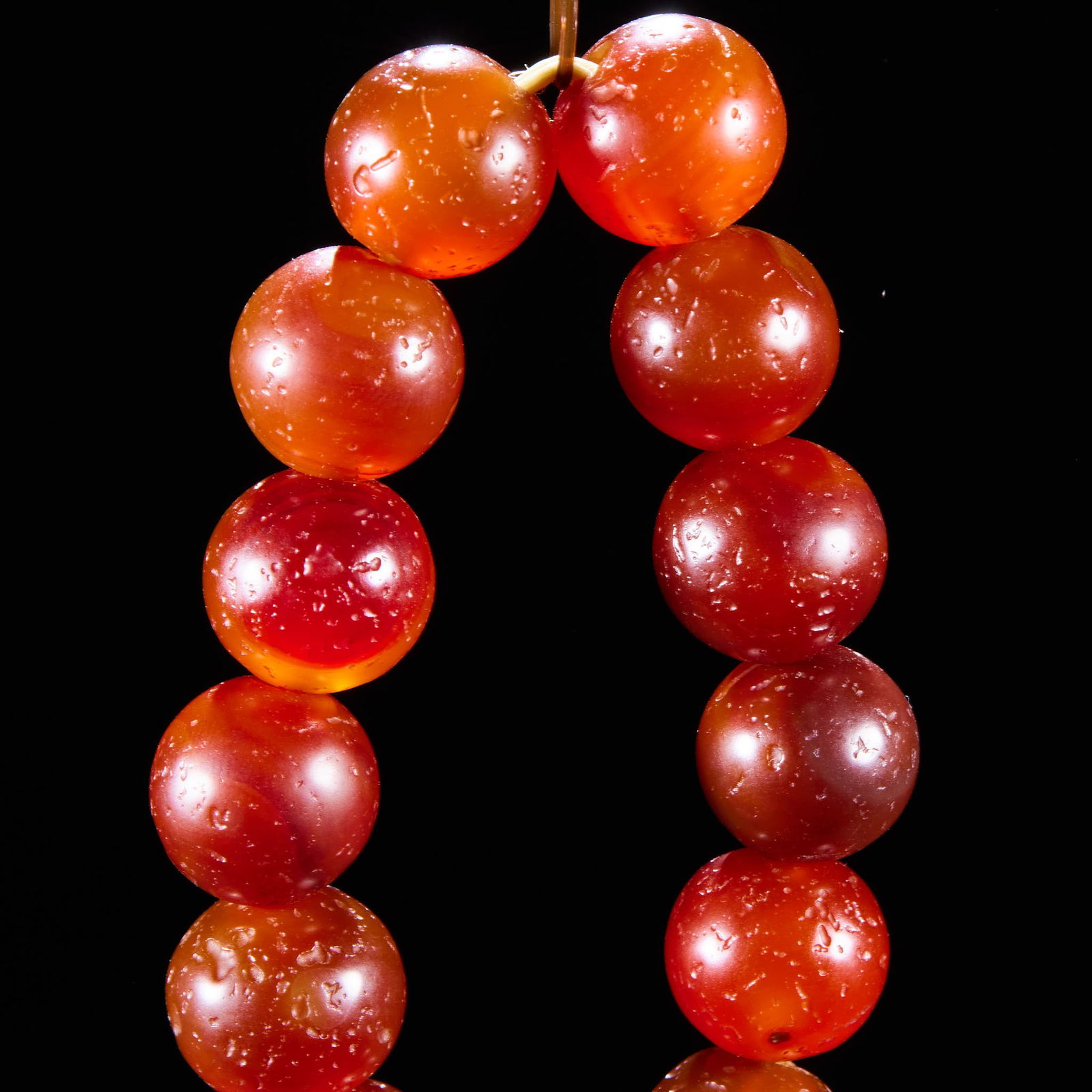 Agate Thirteen-Bead Bracelet - 2