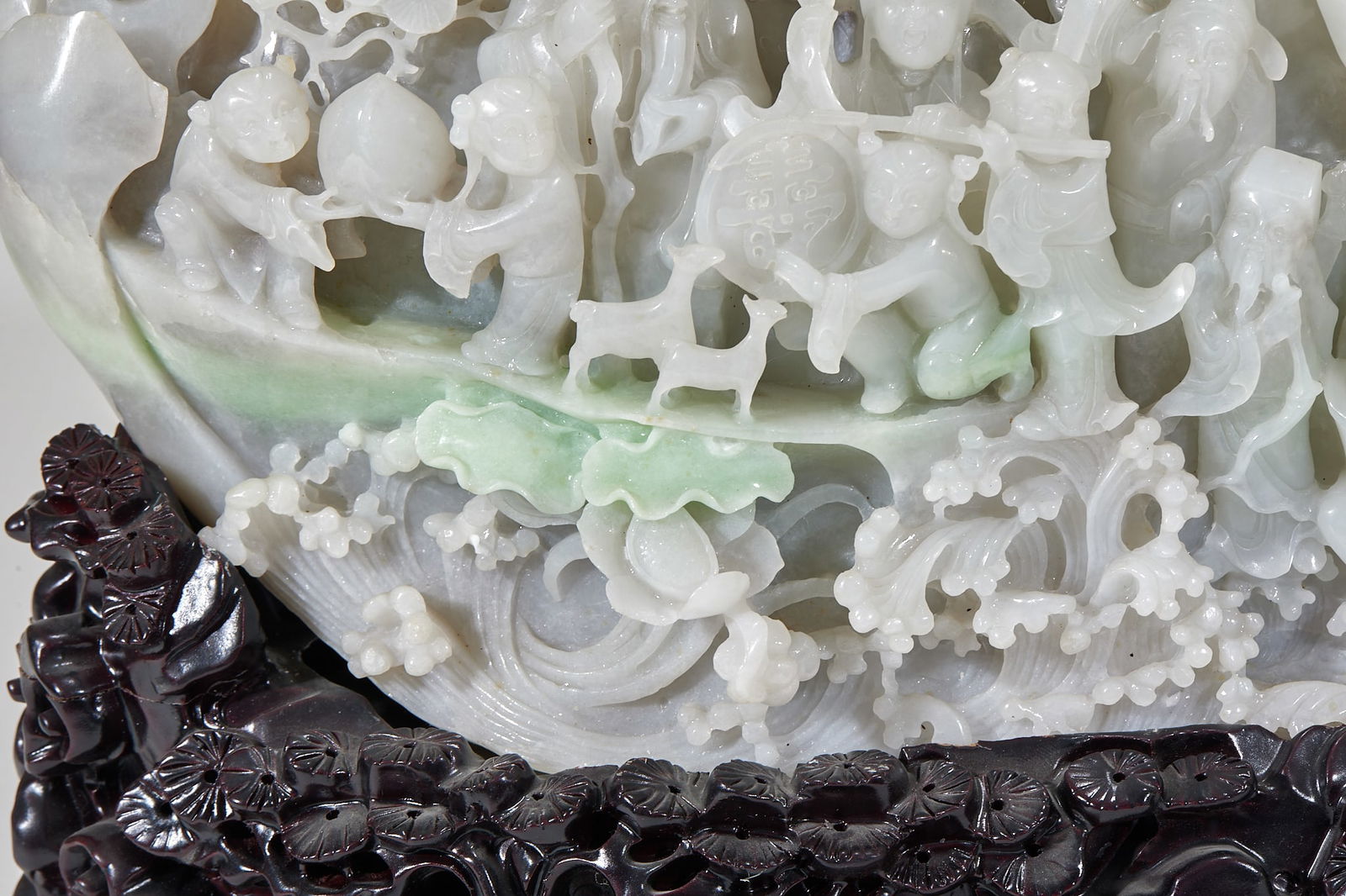 Andaite jade mountain with figures under a pine tree - 7