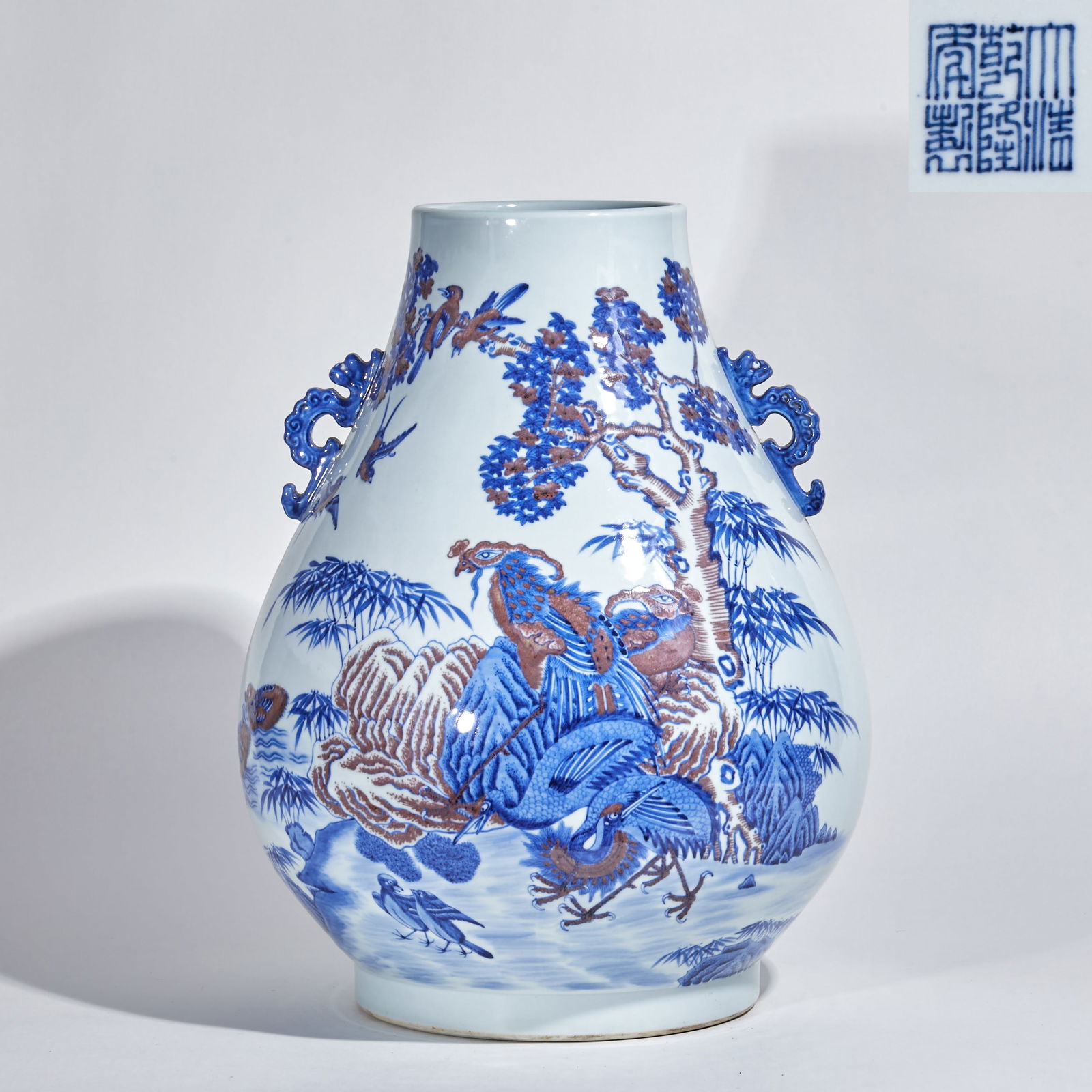 Qing Qianlong Blue and White Enamel Underglaze Five Relationships Vase with Double Ears: Qianlong Blue and White Underglaze Red Five Relationships Zun. Height 47.5cm, diameter 34.5cm. Qing Qianlong Jingdezhen official kiln, an imperial display vessel. Kaolin clay body with blue and white