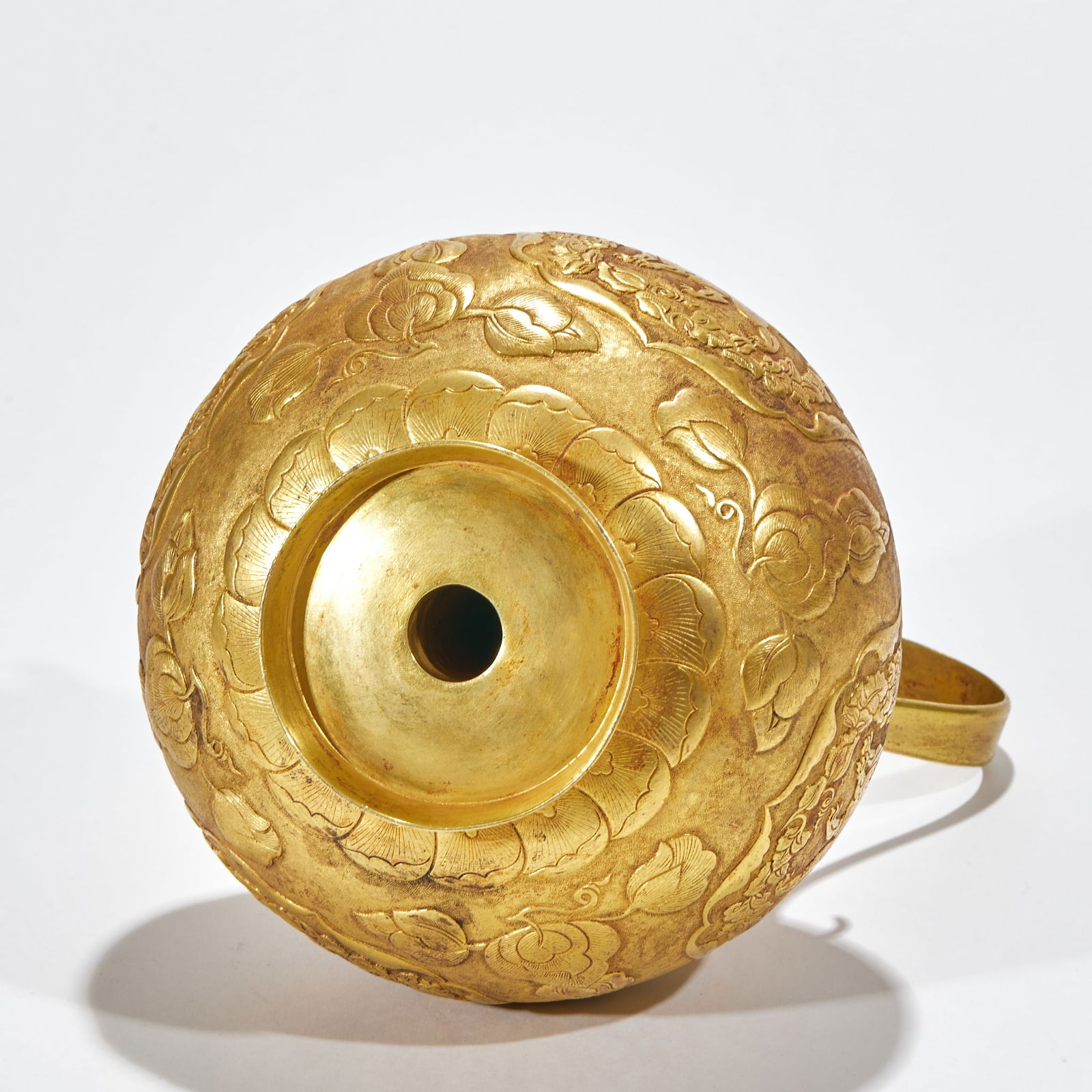 Gold Gourd-shaped Backflow Pot with Floral Pattern - 2