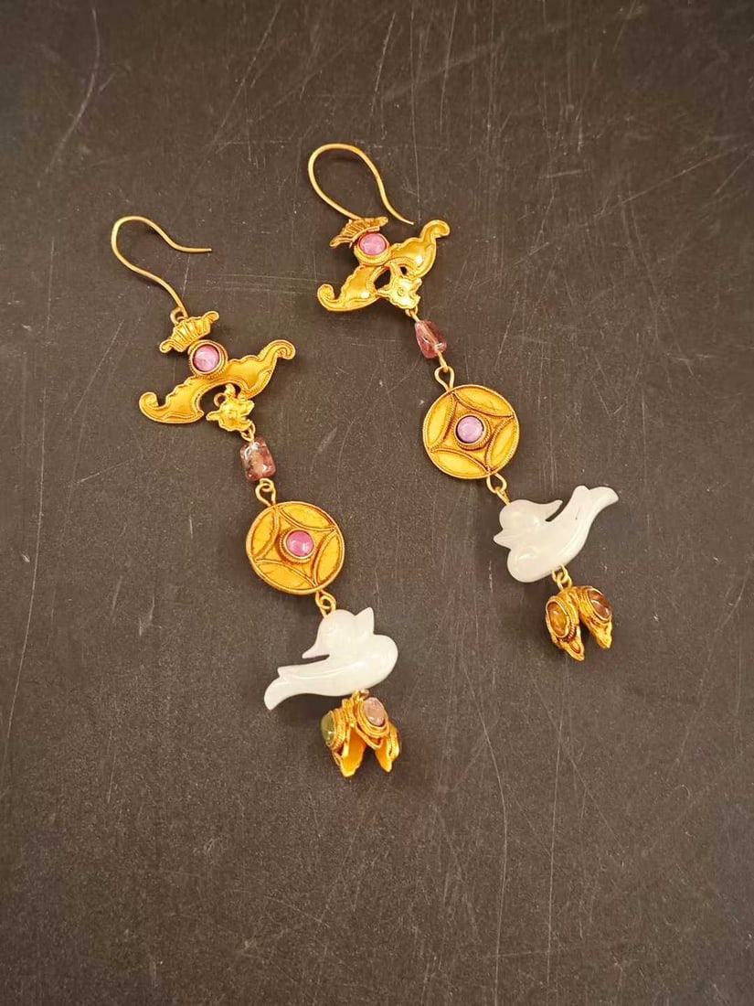 Hotan Jade Earrings with Two Sparrows - 3