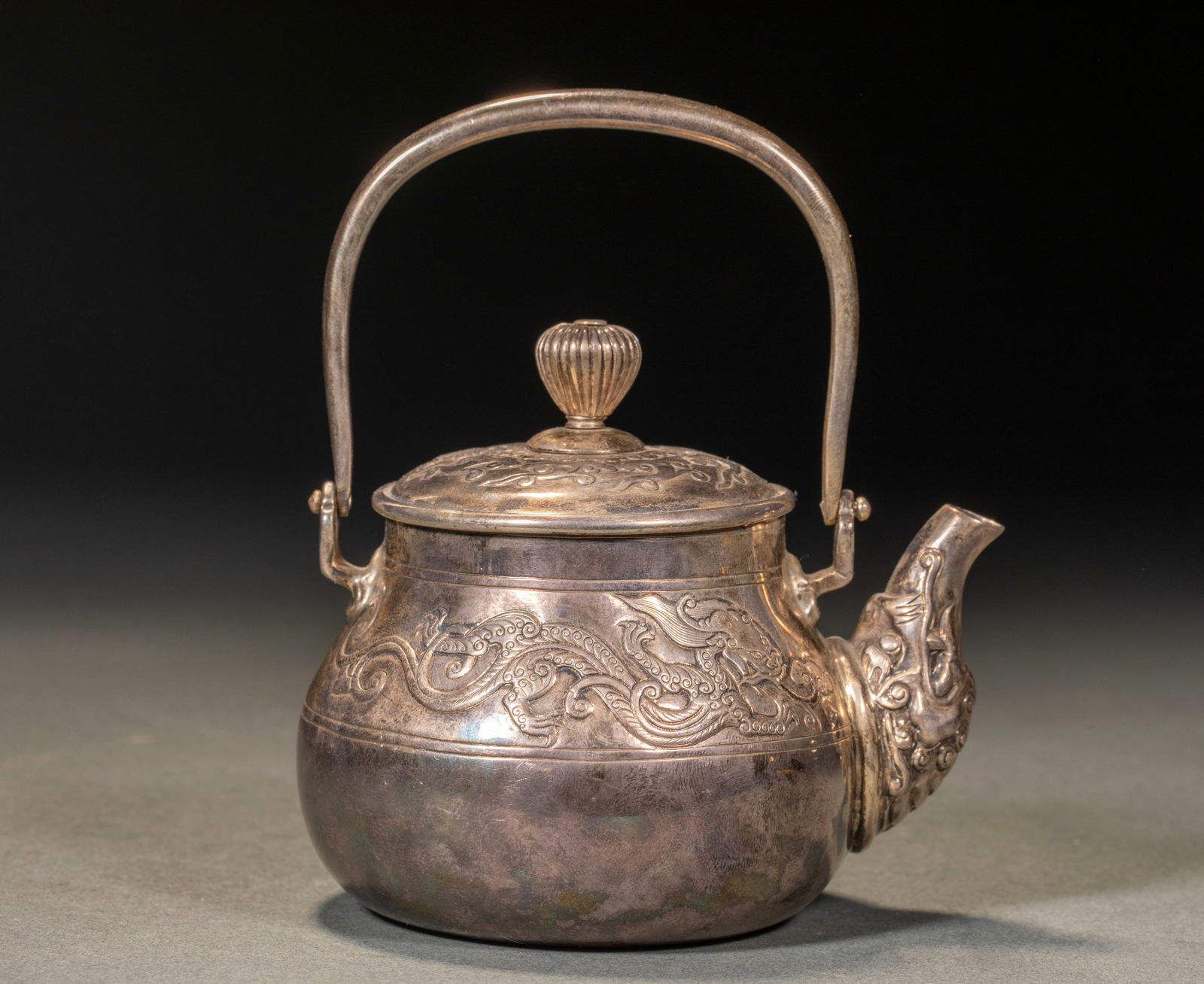 Silver Ewer with Dragon Pattern, Qing Dynasty - 6