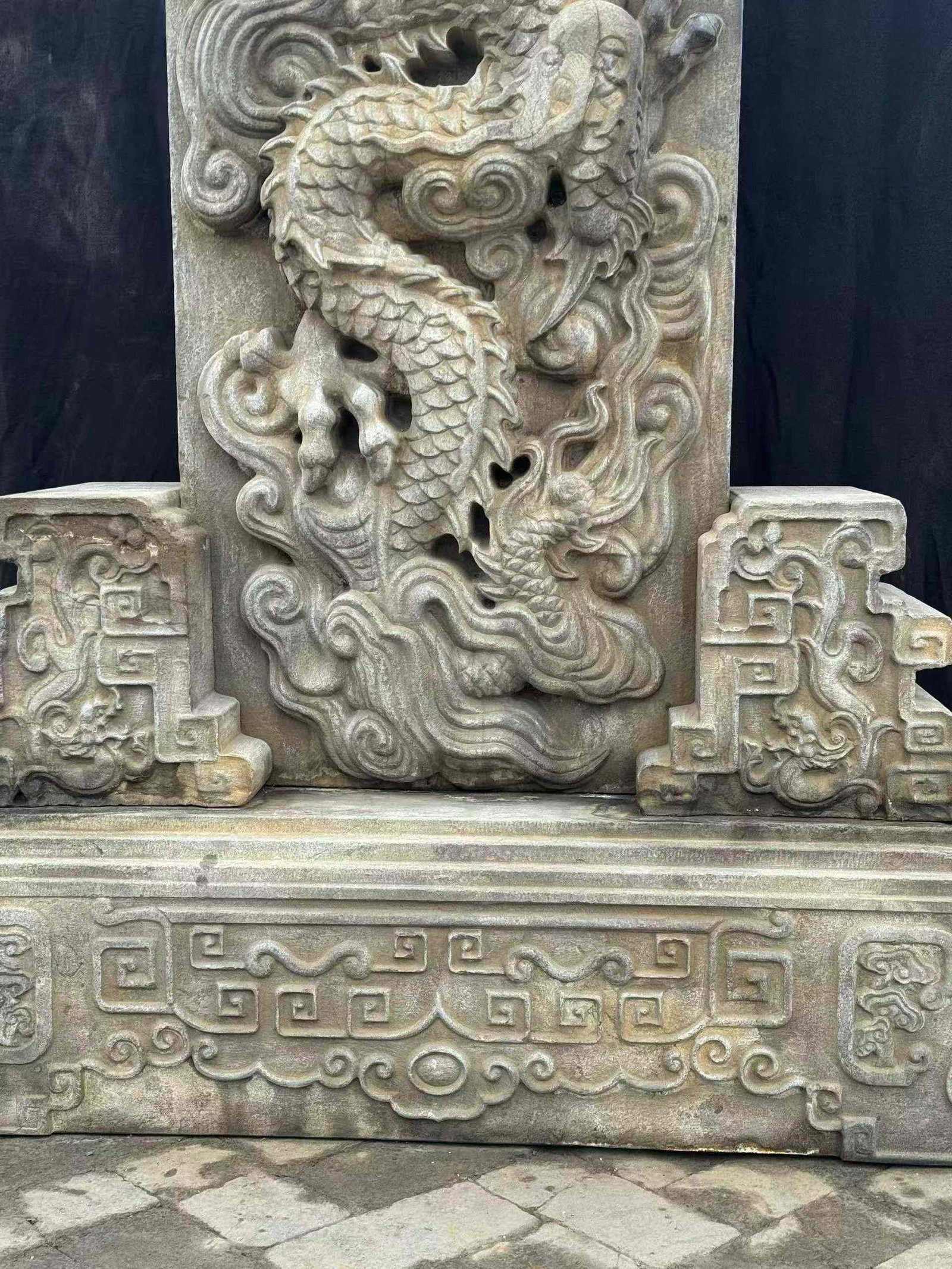 Bluestone Dragon-Shaped Screen - 3