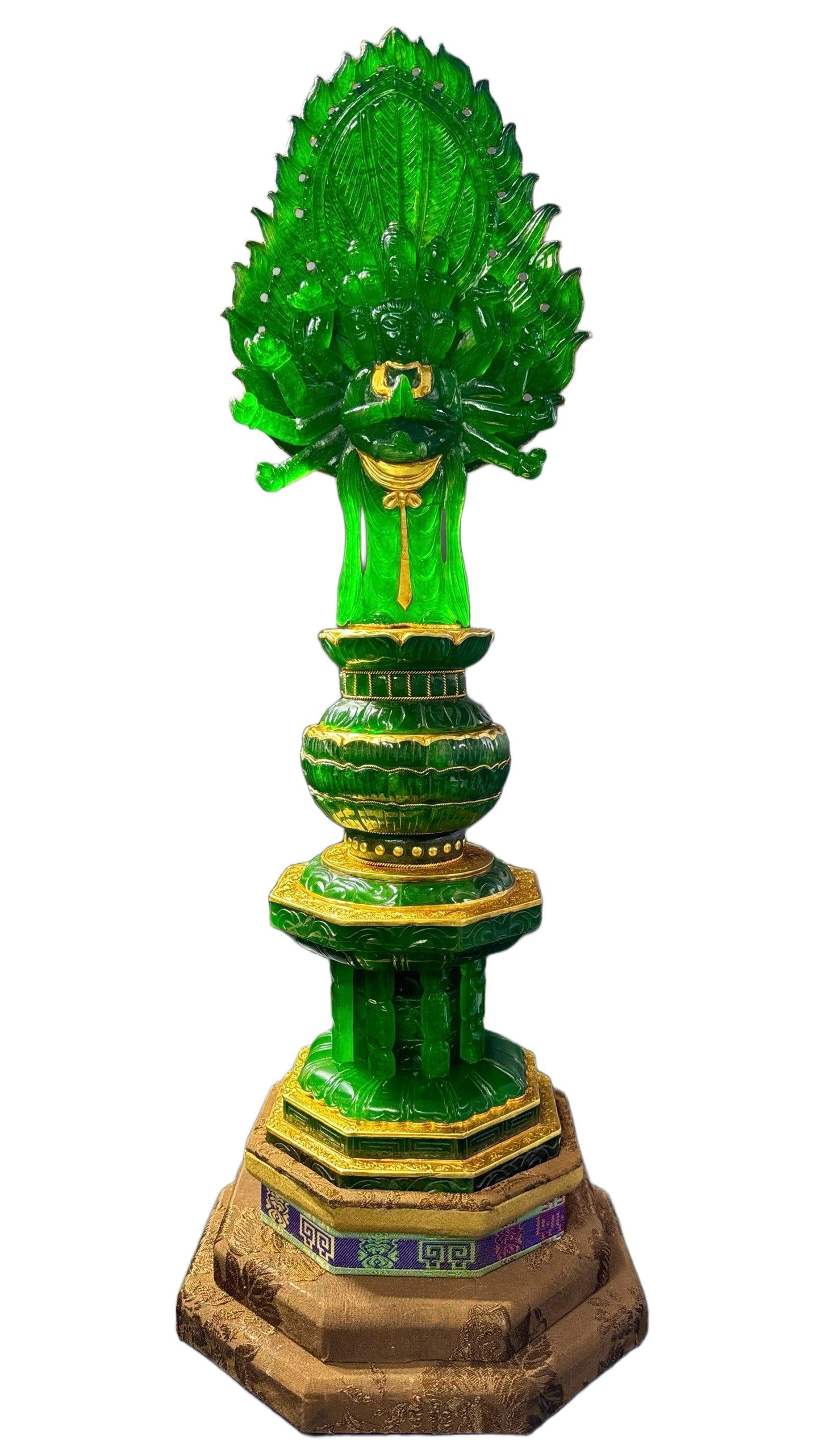 Gilded Inlaid High-Ice Jadeite Thousand-Armed Guanyin: Gilt Inlaid High-Ice Jadeite Thousand-Hand Guanyin, Height 53cm, Width 16cm. A modern high-end craft ornament integrating traditional filigree inlay and jadeite carving. High-ice full-green jadeite as
