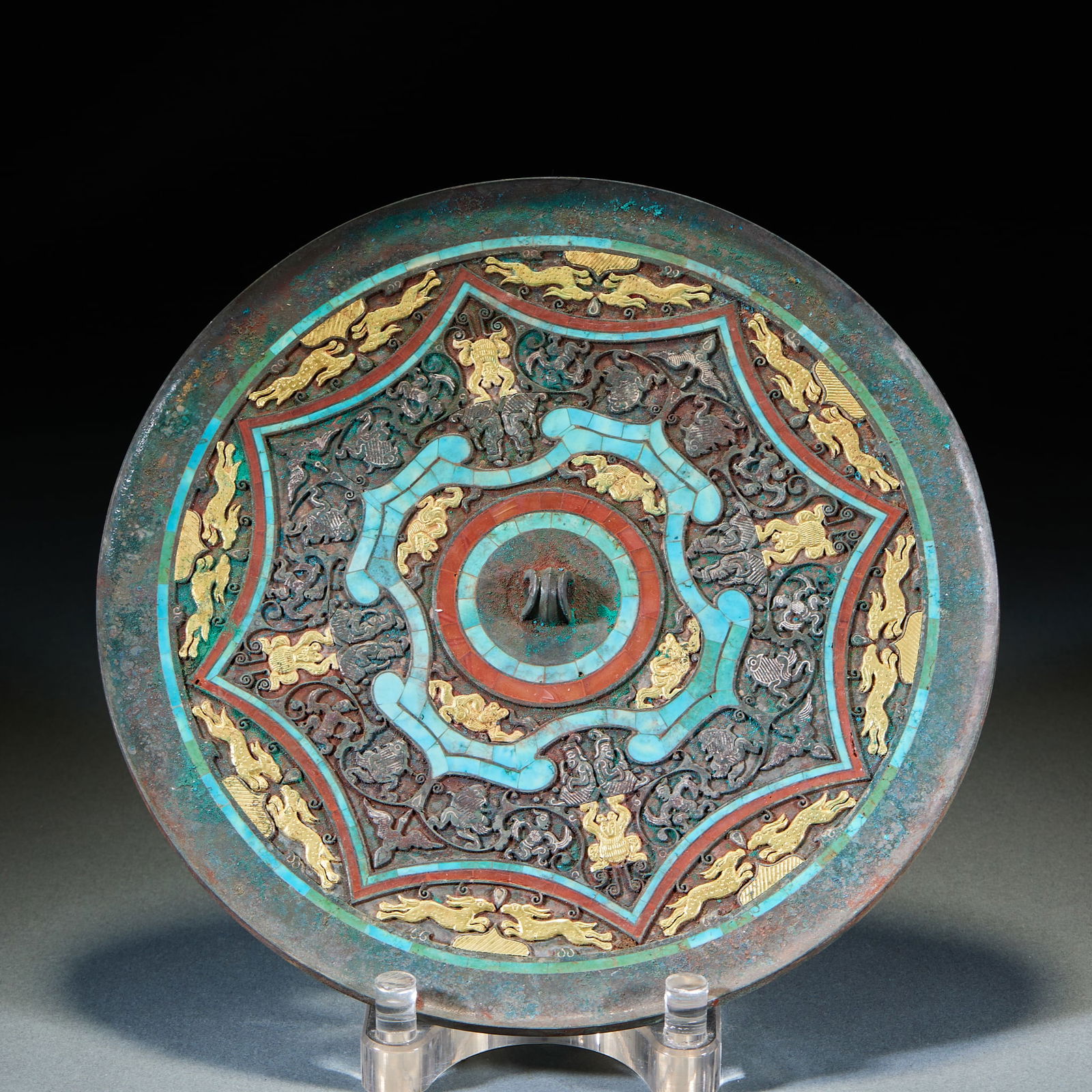 Pre-Ming Dynasty Gold and Silver Inlaid Turquoise-Inlaid Bronze Mirror with Auspicious Beast: Pre-Ming Gold and Silver Inlaid Turquoise Auspicious Beast Pattern Bronze Mirror, Diameter 23cm. A noble dressing vessel of Warring States to Han Dynasty, representing the peak of ancient bronze