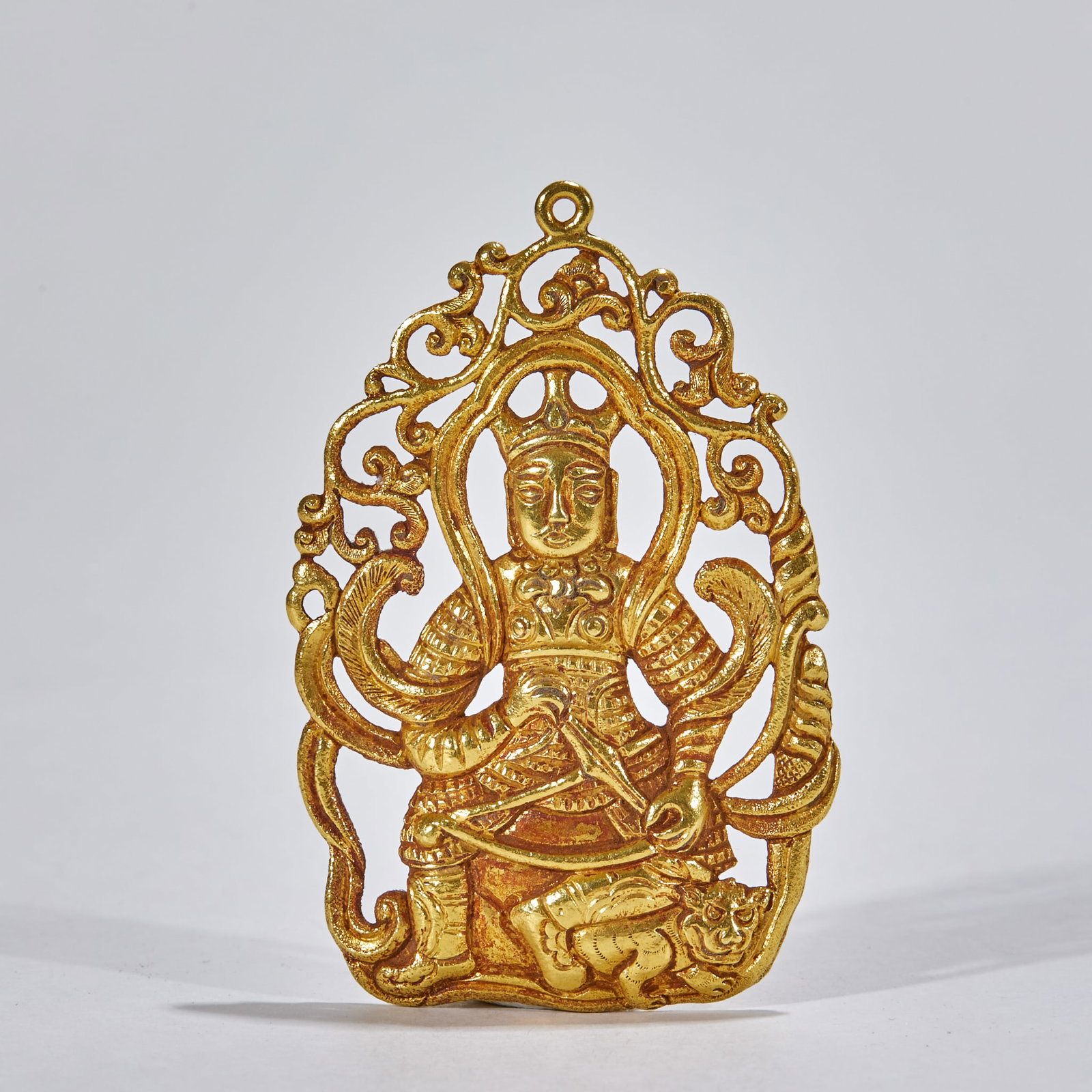 Pure Gold Kubera: Pure Gold Vaisravana, Length 5.5cm, Width 3.5cm, 12g. A Tibetan Buddhist offering, a statue of Vaisravana (God of Wealth) symbolizing wealth and protection. Cast from pure gold using hammering and