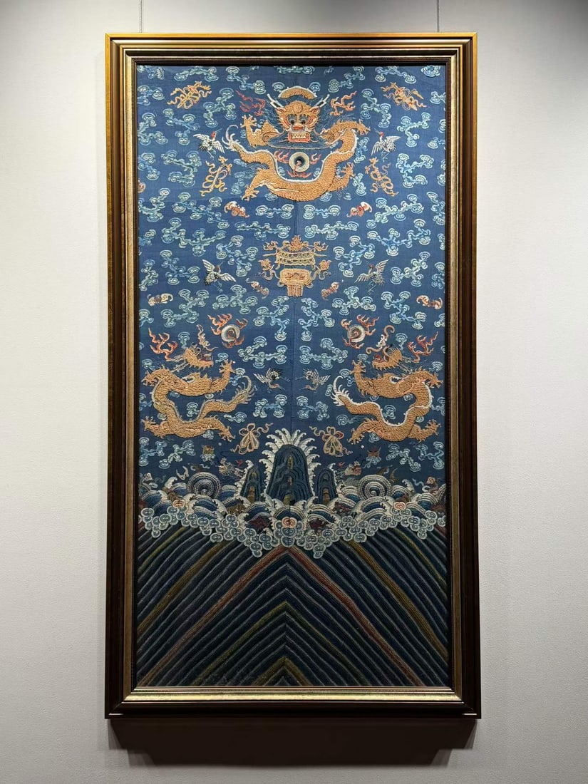 Qing Dynasty Robe Fabric with Dragon Embroidery: Qing Dynasty Dragon-Embroidered Robe Fabric, length 135cm, width 74cm. Imperial or noble robe material of the Qing dynasty, symbolizing imperial power and wealth, representative of Qing embroidery art