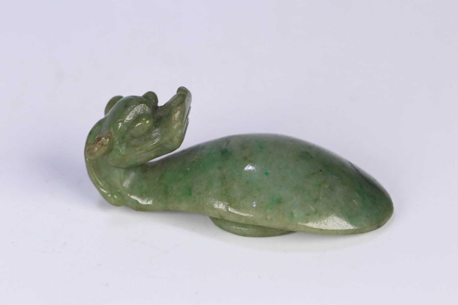 Qing Dynasty • Old Jadeite Dragon Belt Hook (1 of 9)