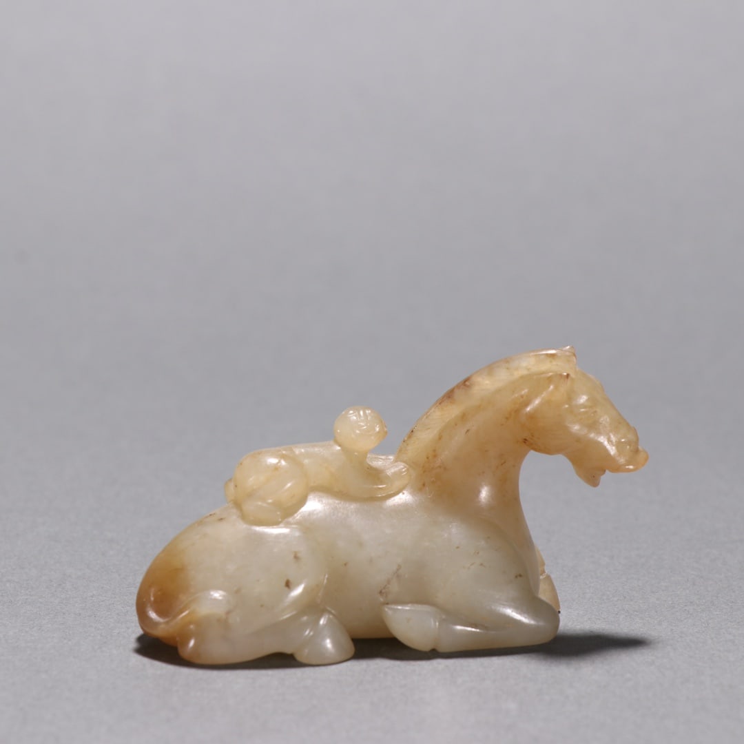 Archaic Hetian Jade Horse: Archaic Hotan Jade Horse, Height 4cm, Width 7cm, Weight 76.5g, Han Dynasty (Noble Jade of Central Plains, Excavated / Handed Down); Hotan jade (white / celadon-white jade, warm and fine texture with n