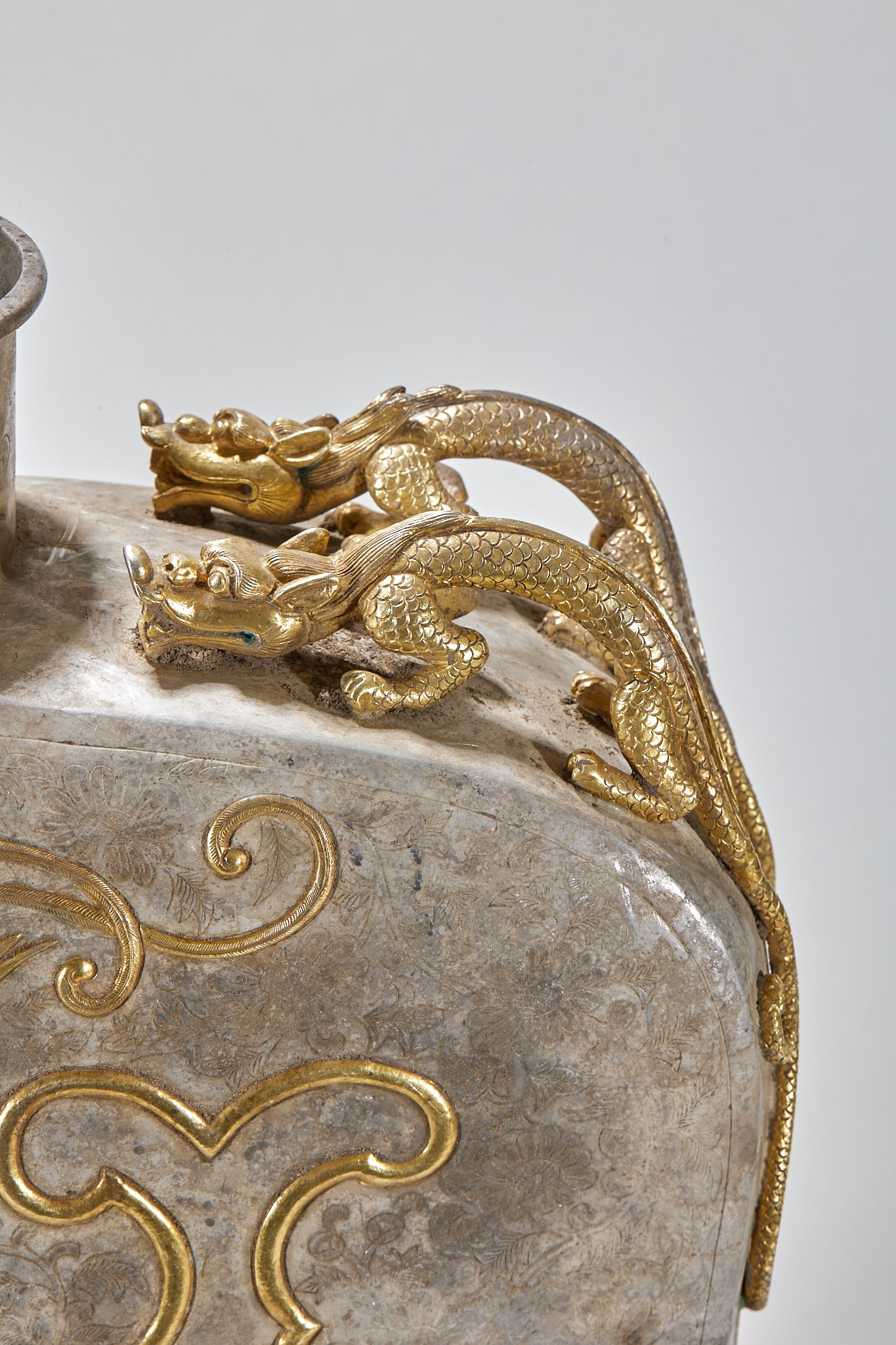 Gilt Silver Flat Flask with Dragon & Phoenix Pattern - 9