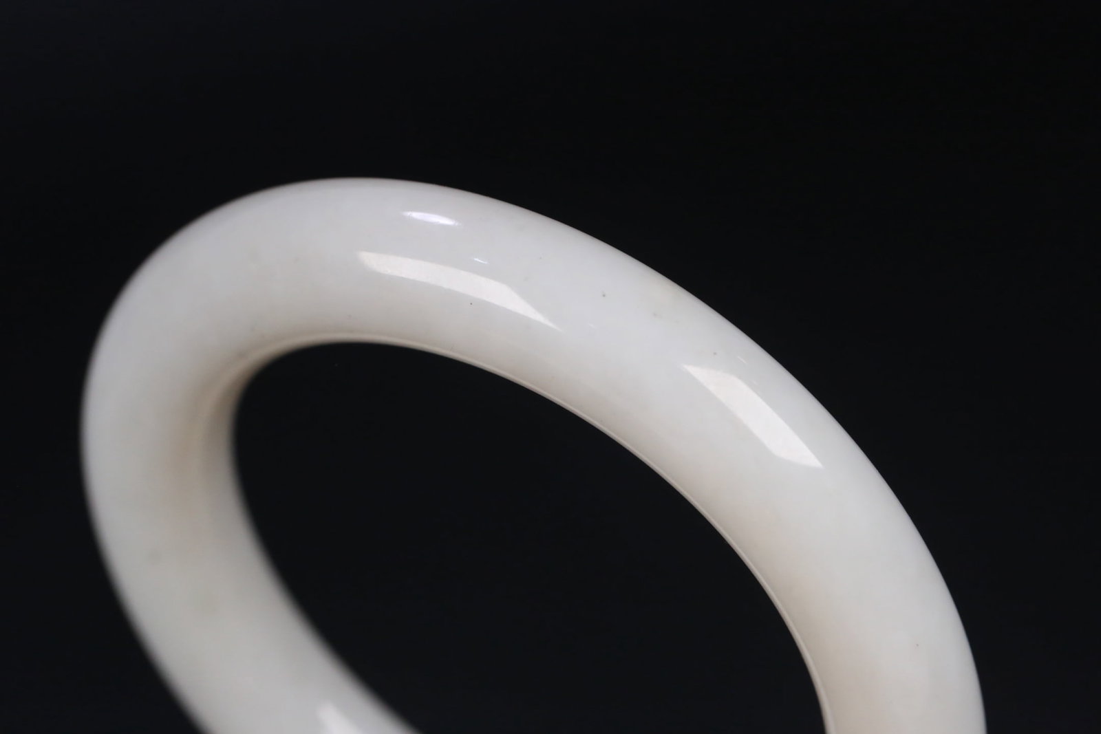 Hetian Jade Thick Round Bangle - 6