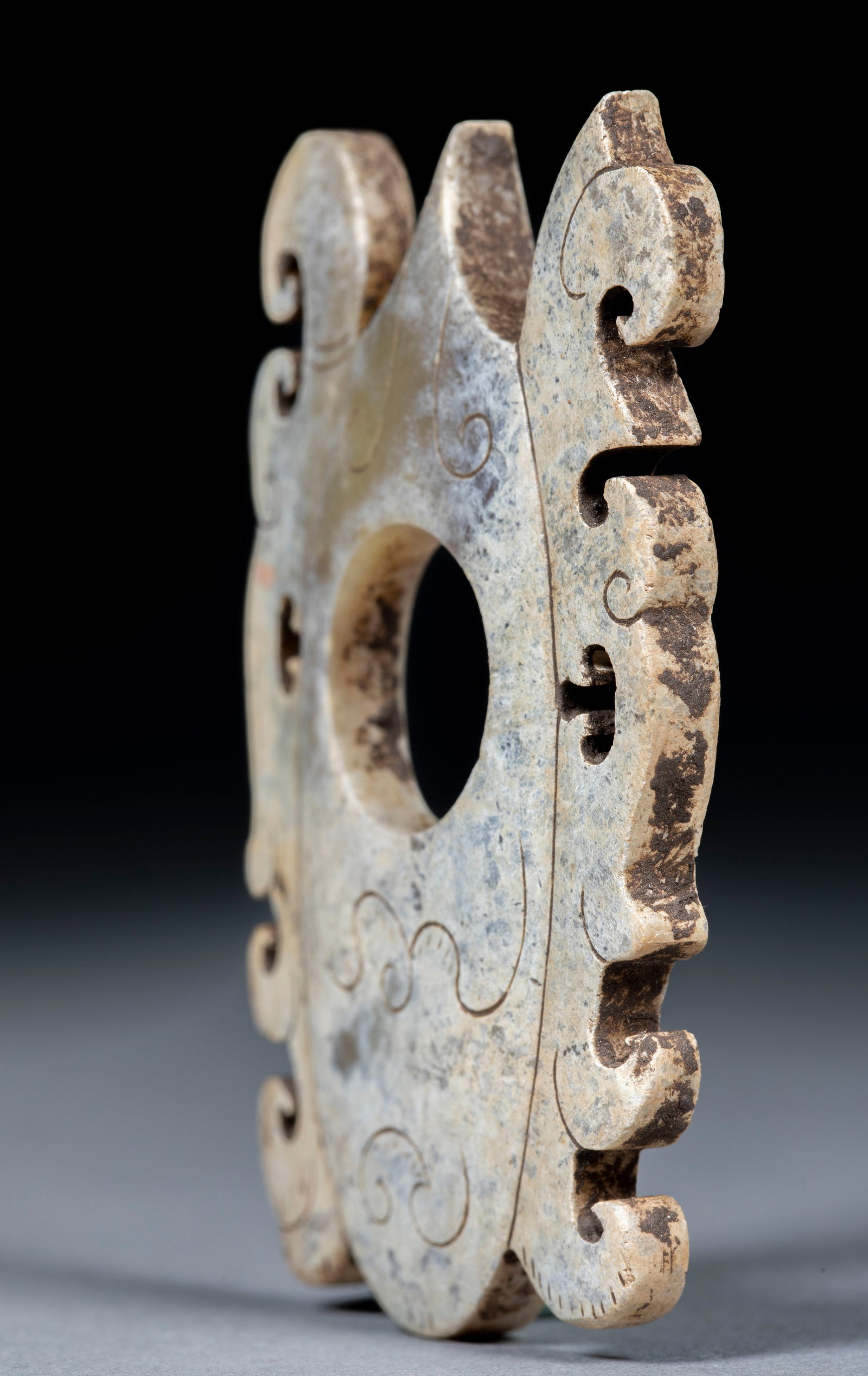 Dish-Shaped Pendant - 6