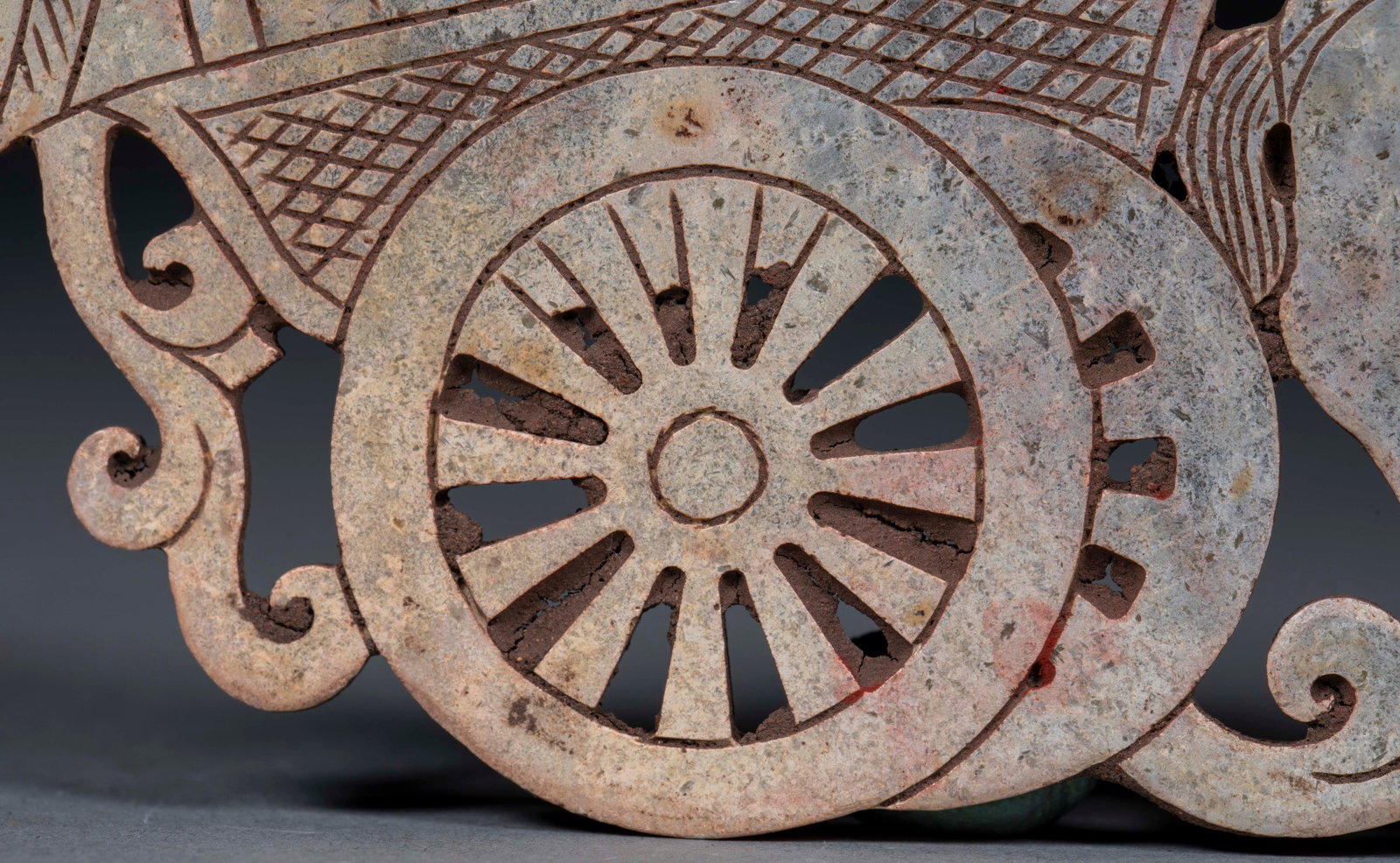 Openwork Chariot Pattern Jade Bi Disc 3 - 3