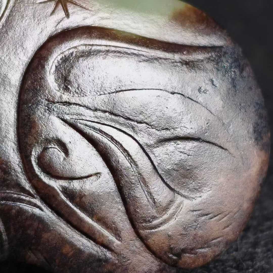 Hetian Jade Tiger-shaped Pendant - 3