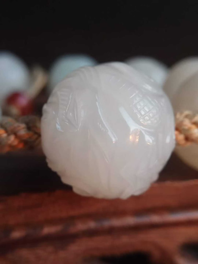 Hetian White Jade Dragon Pattern Beaded Bracelet - 4