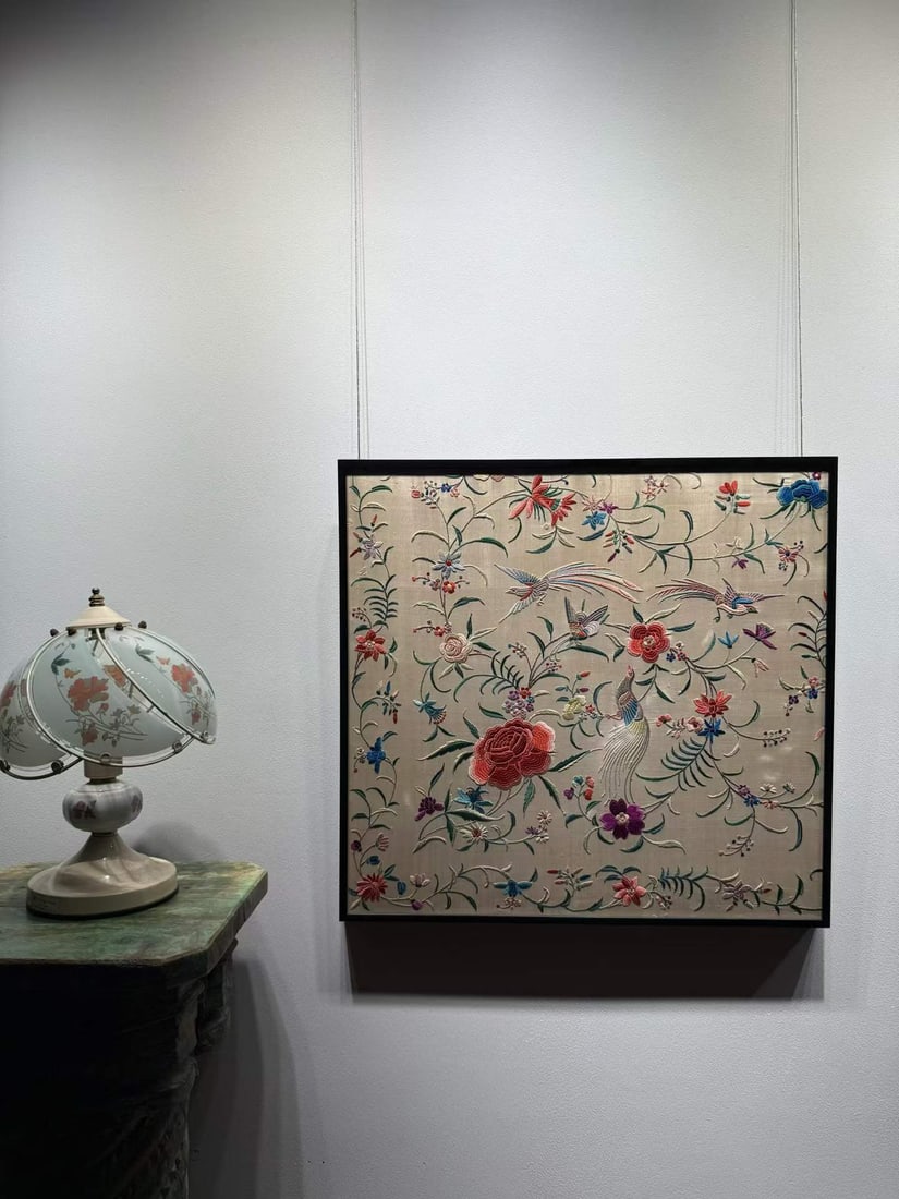 Late Qing Cantonese Flower-and-Bird Embroidery: Late Qing Cantonese Flower & Bird Embroidery