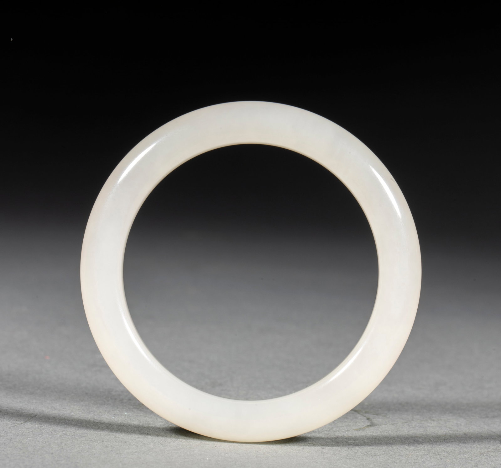 Hetian White Jade Bangle: Hetian White Jade Bracelet, Thickness 1cm Diameter 7.4cm, Weight 49g