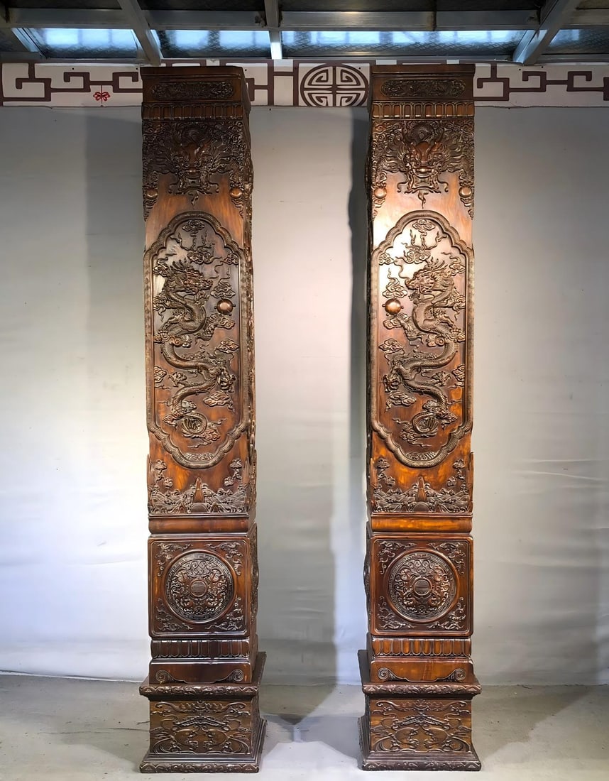 High-relief Huanghuali Wood Dragon Fengshui Log: Huanghuali High-relief Dragon Fengshui Pillar, L272cm W45cm, Weight 300000g