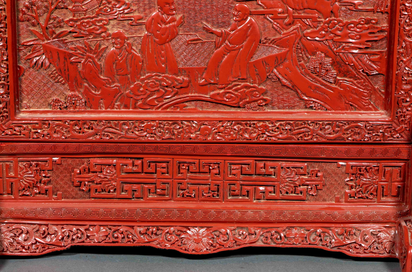Qianlong Mark Lacquer Arhat Screen - 7