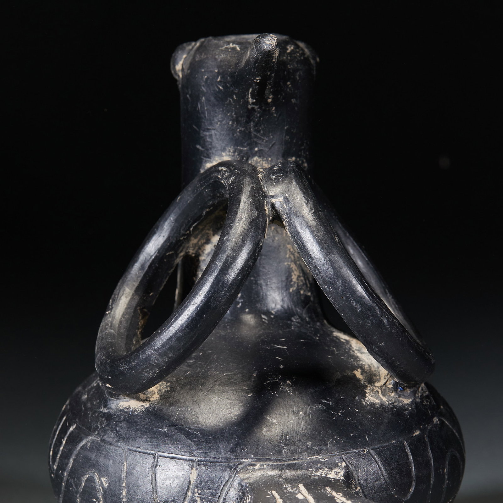 Black Pottery Phoenix-head Pot - 5