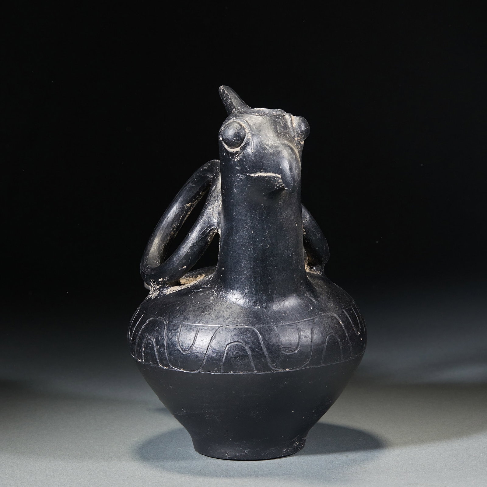 Black Pottery Phoenix-head Pot - 9