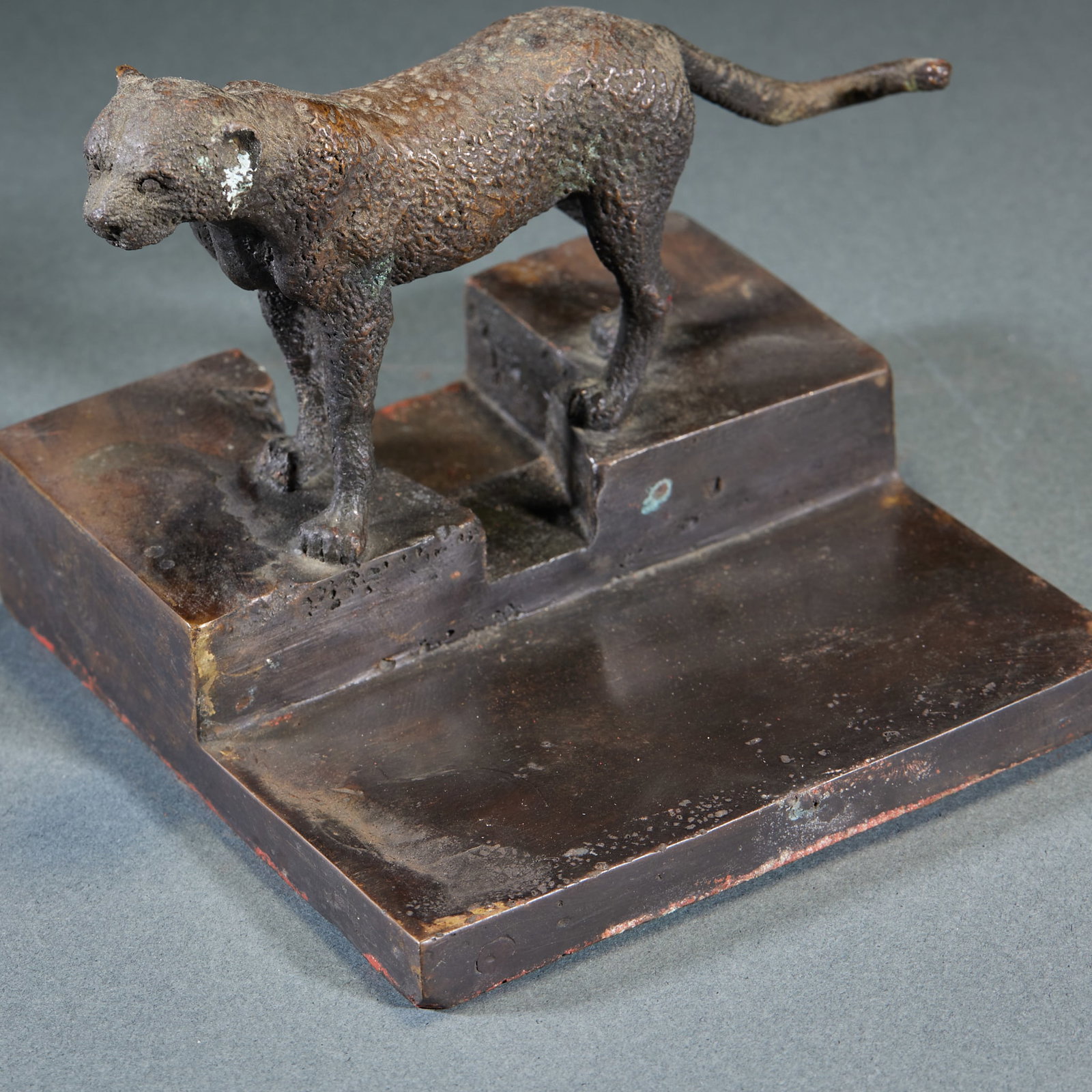 Bronze Mother-son Leopard Seals Set - 9