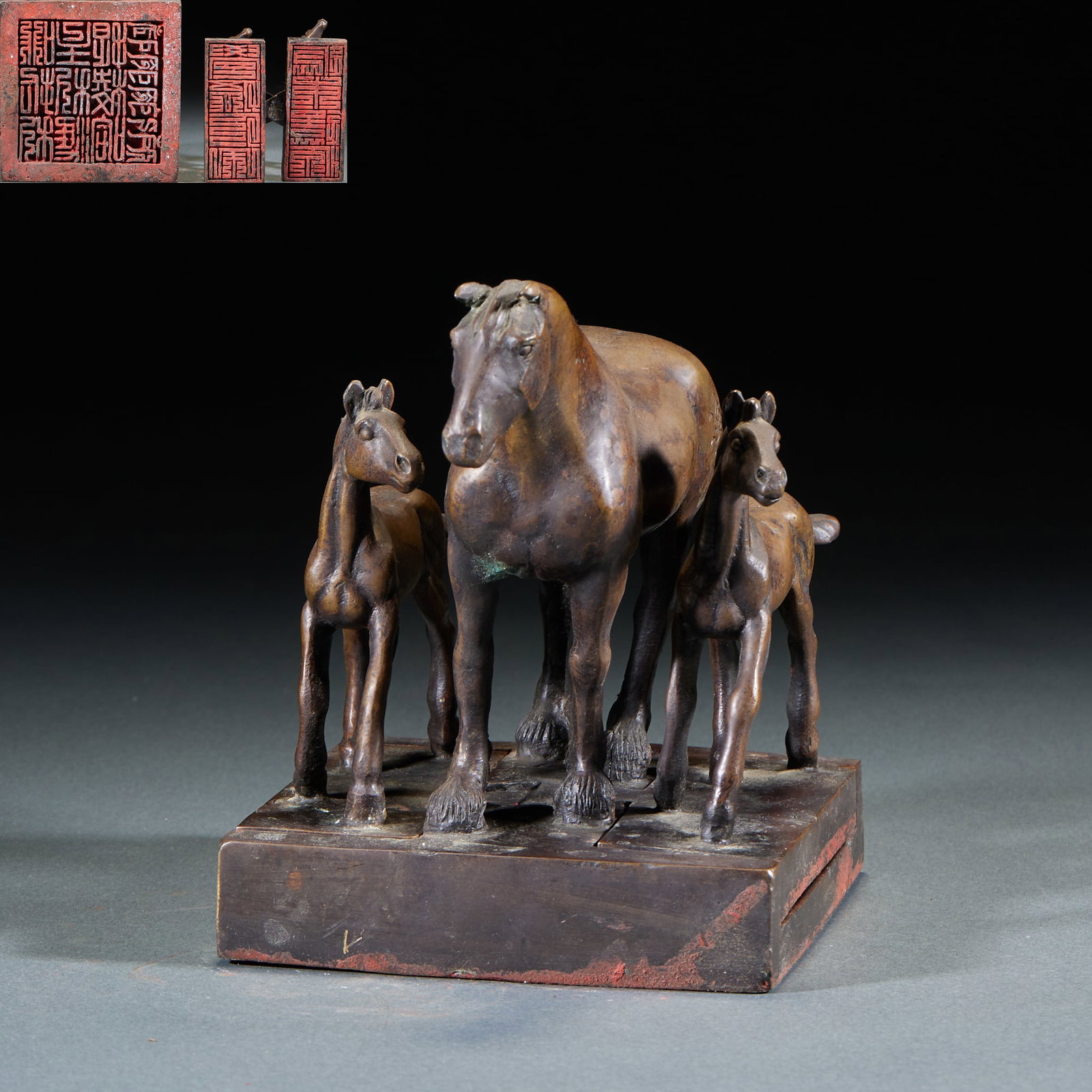 Bronze Three-horse Seals Set: Bronze Three-horse Seal Set, H12.5cm L10cm W10cm, Weight 2823g