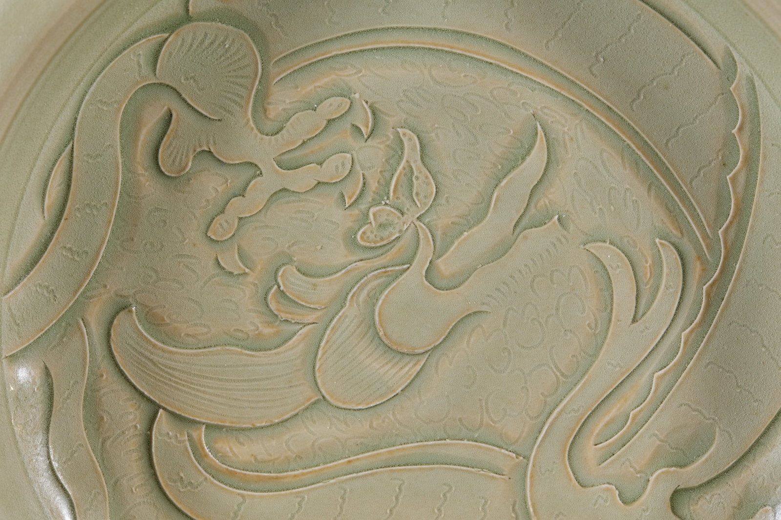 Yue Ware Dragon Pattern Plate with Folded Rim - 4
