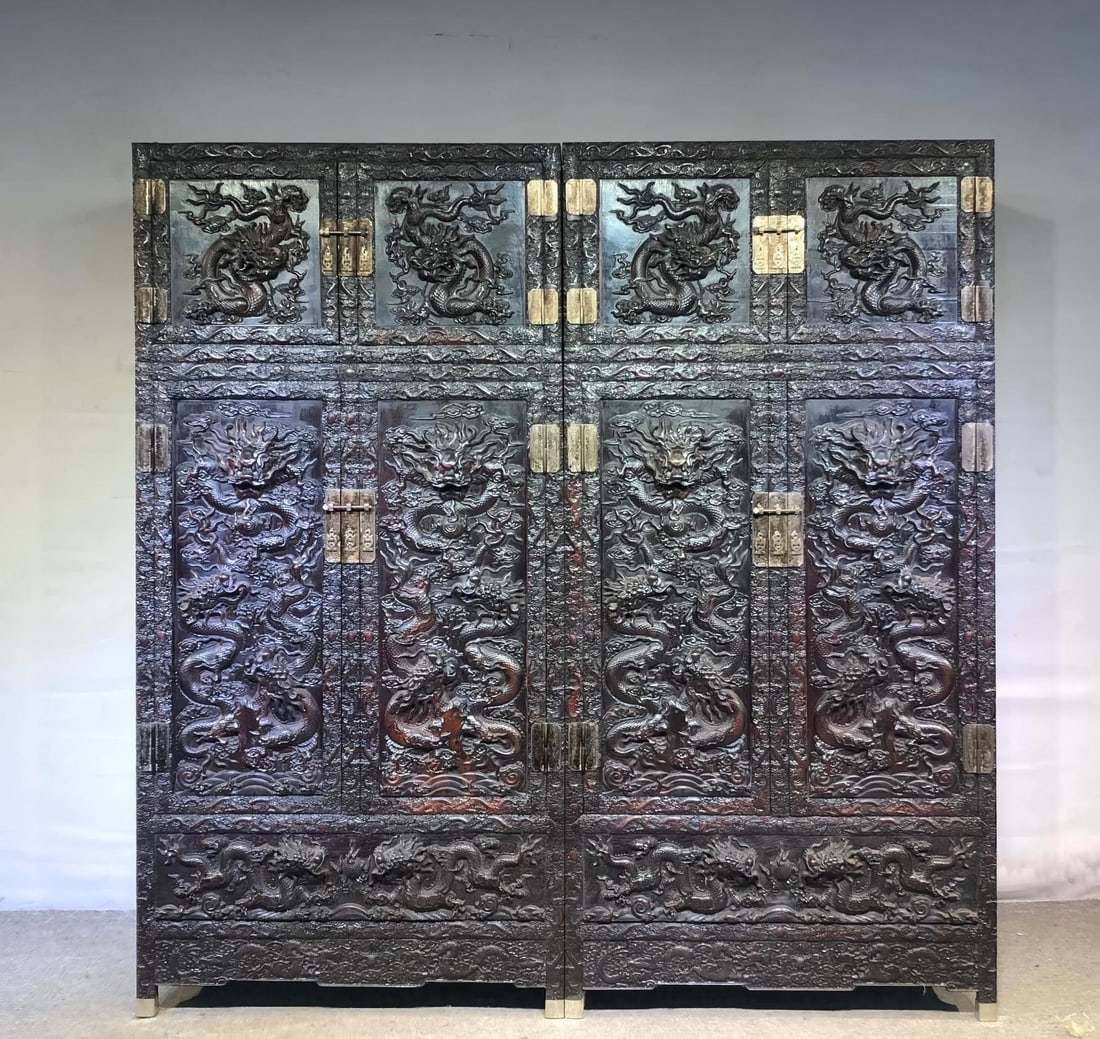 Two-piece Red Sandalwood Dragon Cabinet Set: Two-piece Red Sandalwood Dragon Cabinet Set, H240cm L240cm W58cm