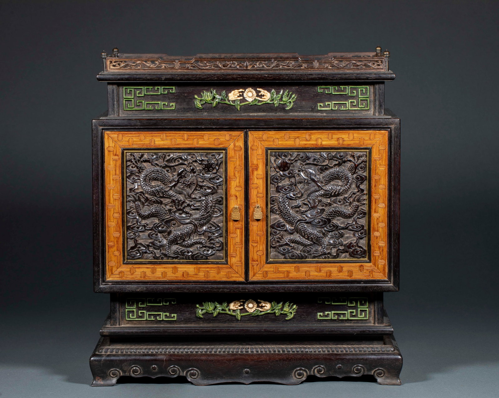 Small-leaf Red Sandalwood Dragon Pattern Document Chest (1 of 10)