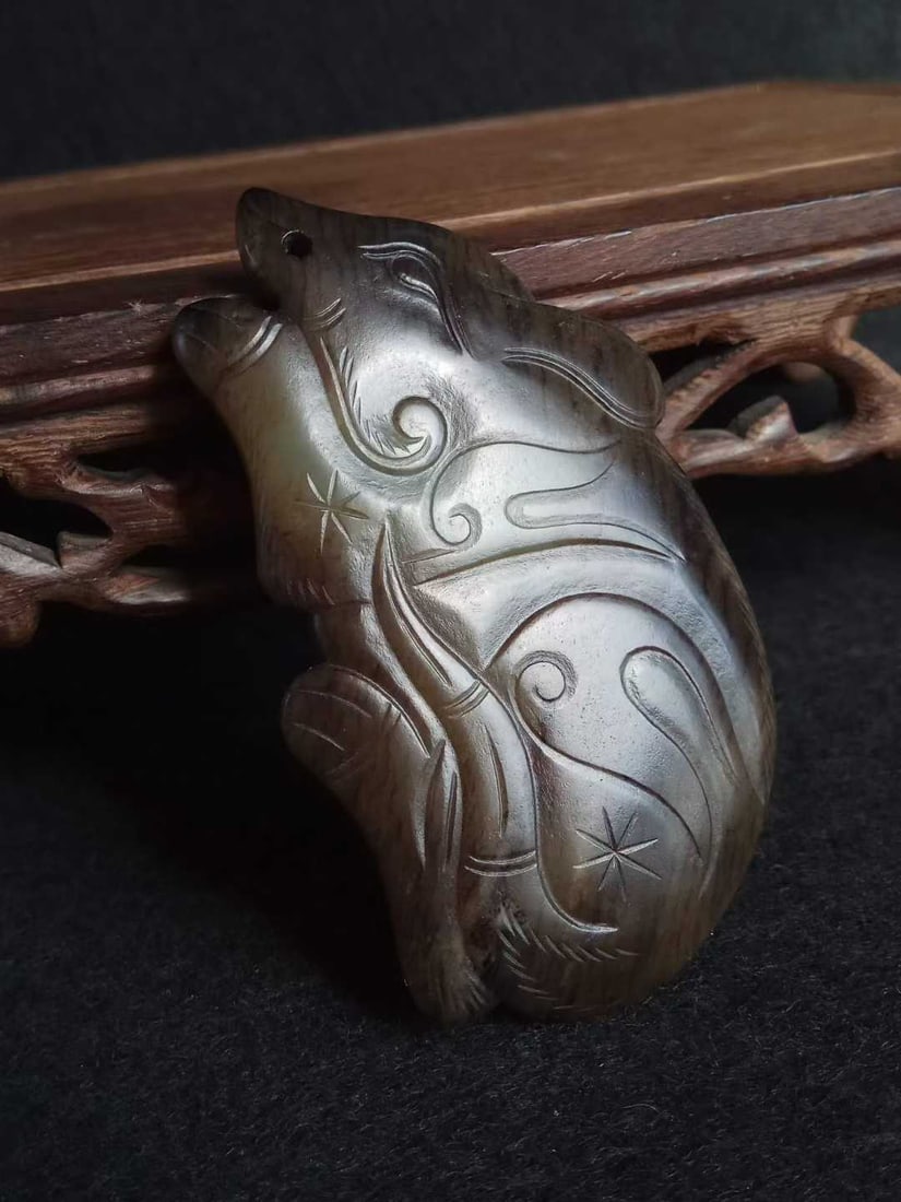 Hetian Green Jade Rat - 3