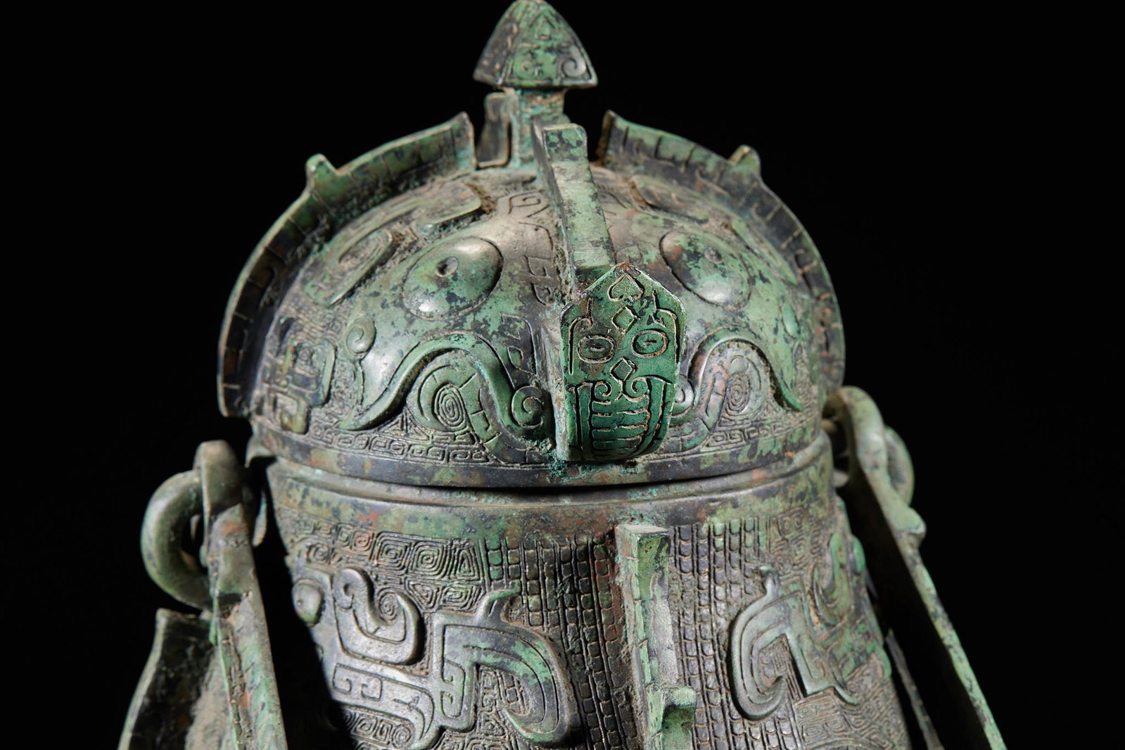Pre-Ming Bronze Phoenix-handled Wine Vessel - 6