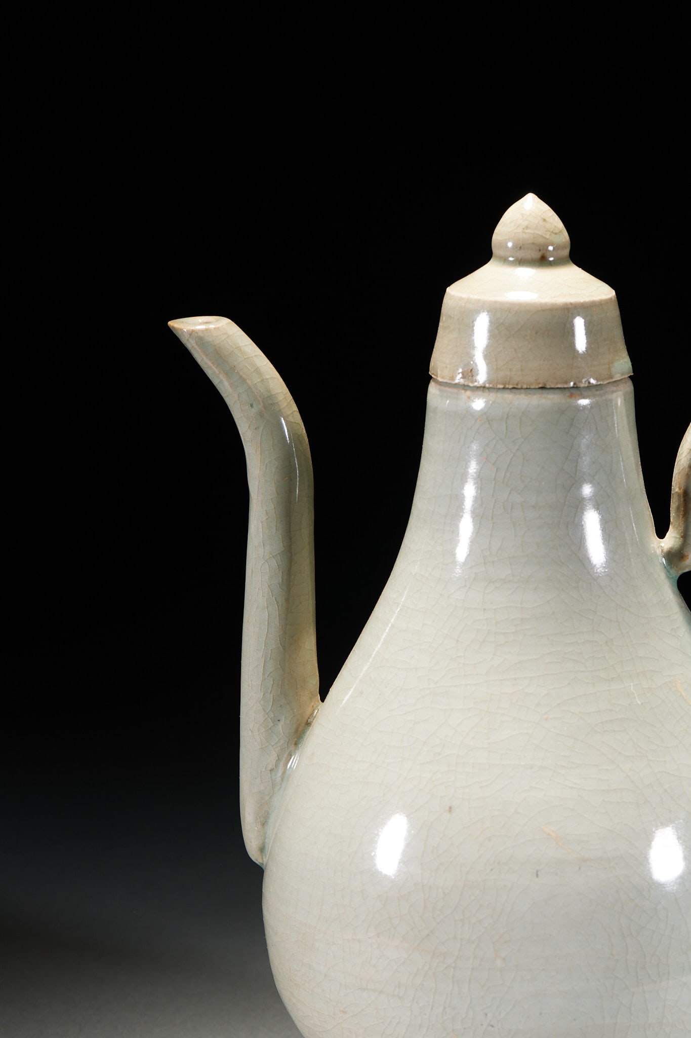 Celadon Pot - 8